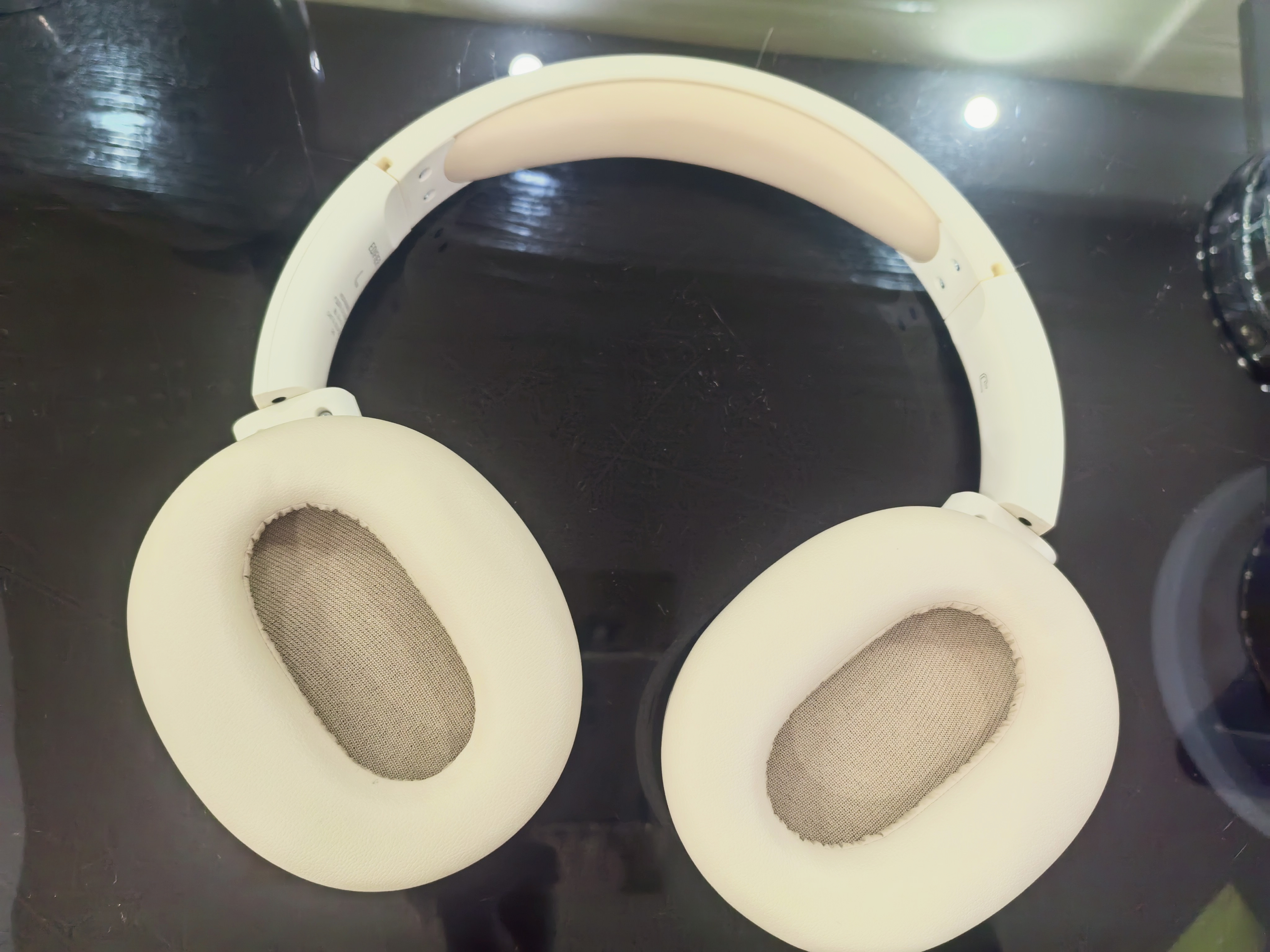 漫步者（EDIFIER）W820NB经典版 头戴蓝牙主动降噪耳机 金标认证 手机电脑笔记本耳机 云岩白 实拍图