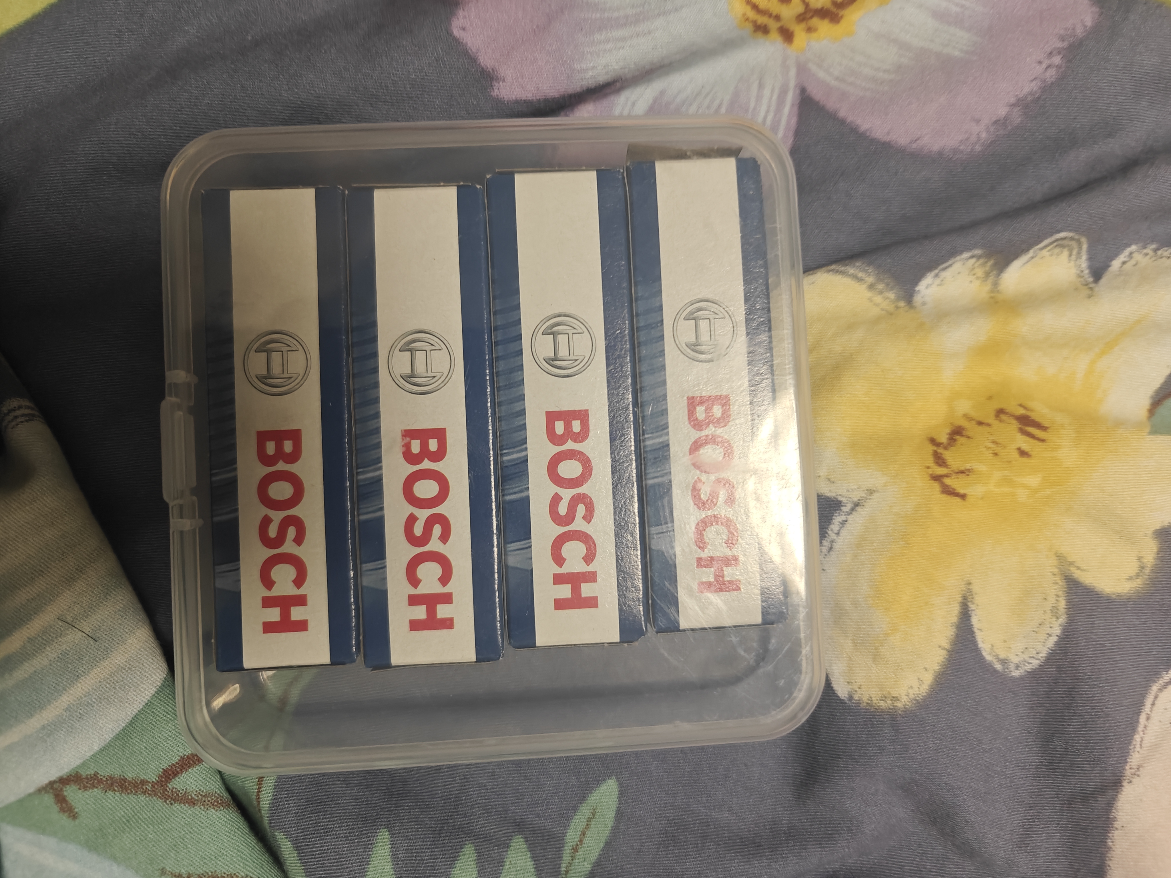 博世（BOSCH）标准型火花塞5520四支大众宝来朗逸捷达桑塔纳速腾朗行POLO高尔夫 实拍图