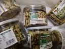 网易严选猫用薄荷饼干宠物幼猫成猫猫咪零食饼干鸡肉猫草味 95克 实拍图