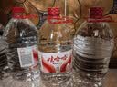 娃哈哈纯净水 5.5L*4桶 纸箱装加量大桶装水 泡茶冲奶粉 娃哈哈饮用水 实拍图