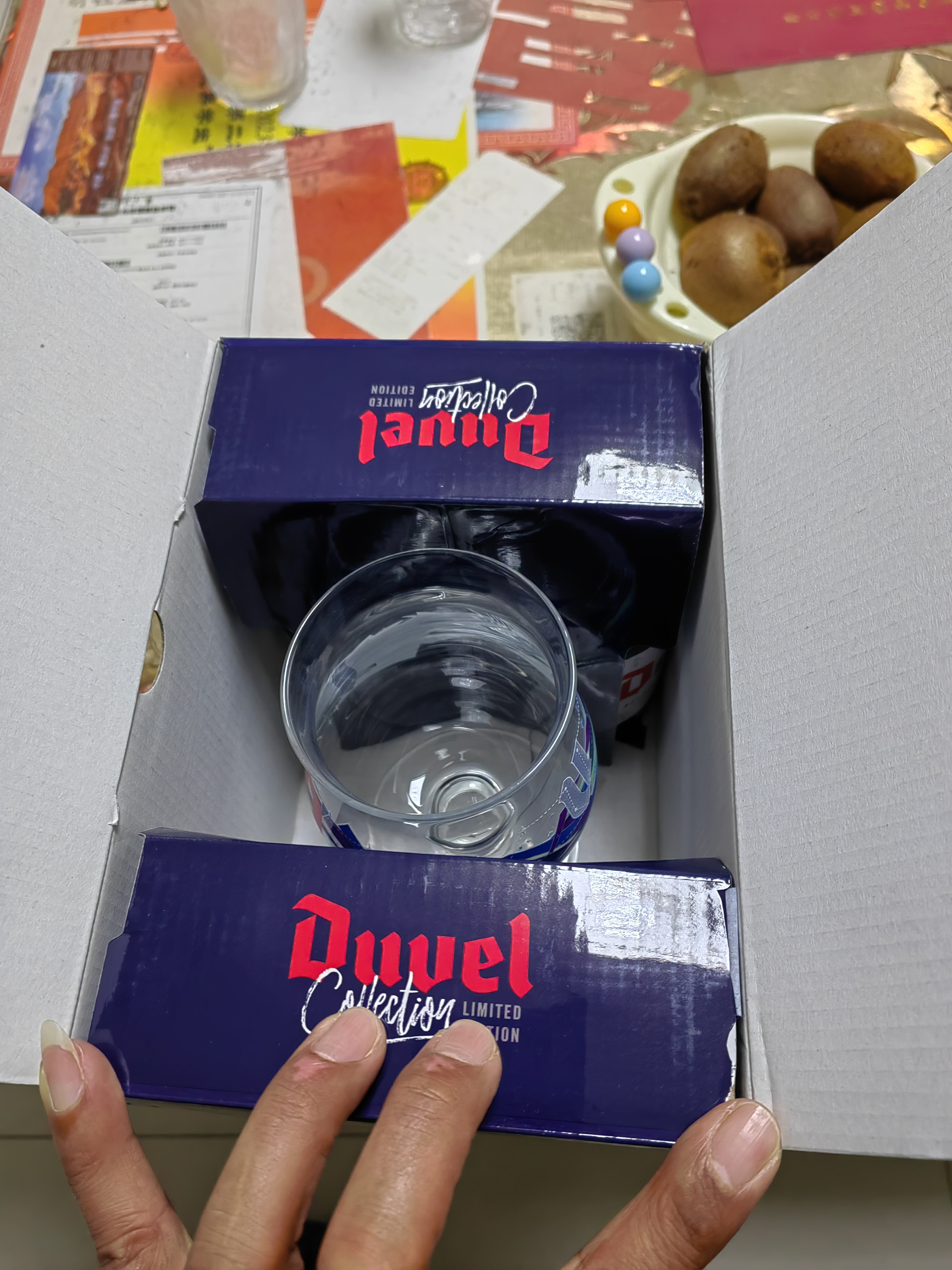 督威黄金330ml*4瓶+1啤酒杯 星空限量艺术杯 礼盒礼品装 实拍图
