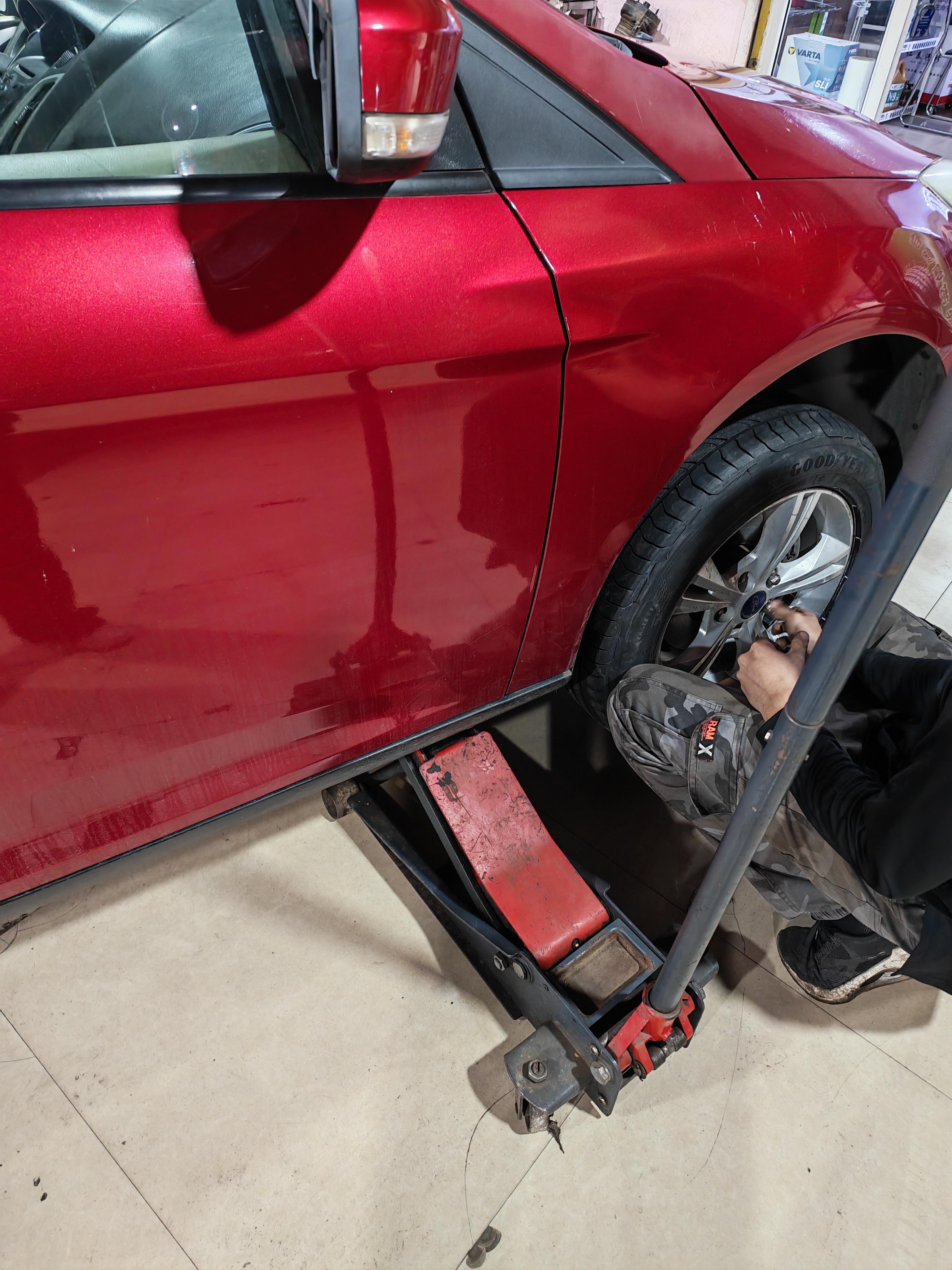 固特异（Goodyear）汽车轮胎205/60R16 92V 鹰驰F1酷跑 适配 轩逸/新福克斯 御乘升级 实拍图