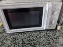 美的（Midea）快捷微波炉 家用小型 360°转盘加热 旋钮操控 易洁内胆2026新款升级（M1-L213B二代） 实拍图