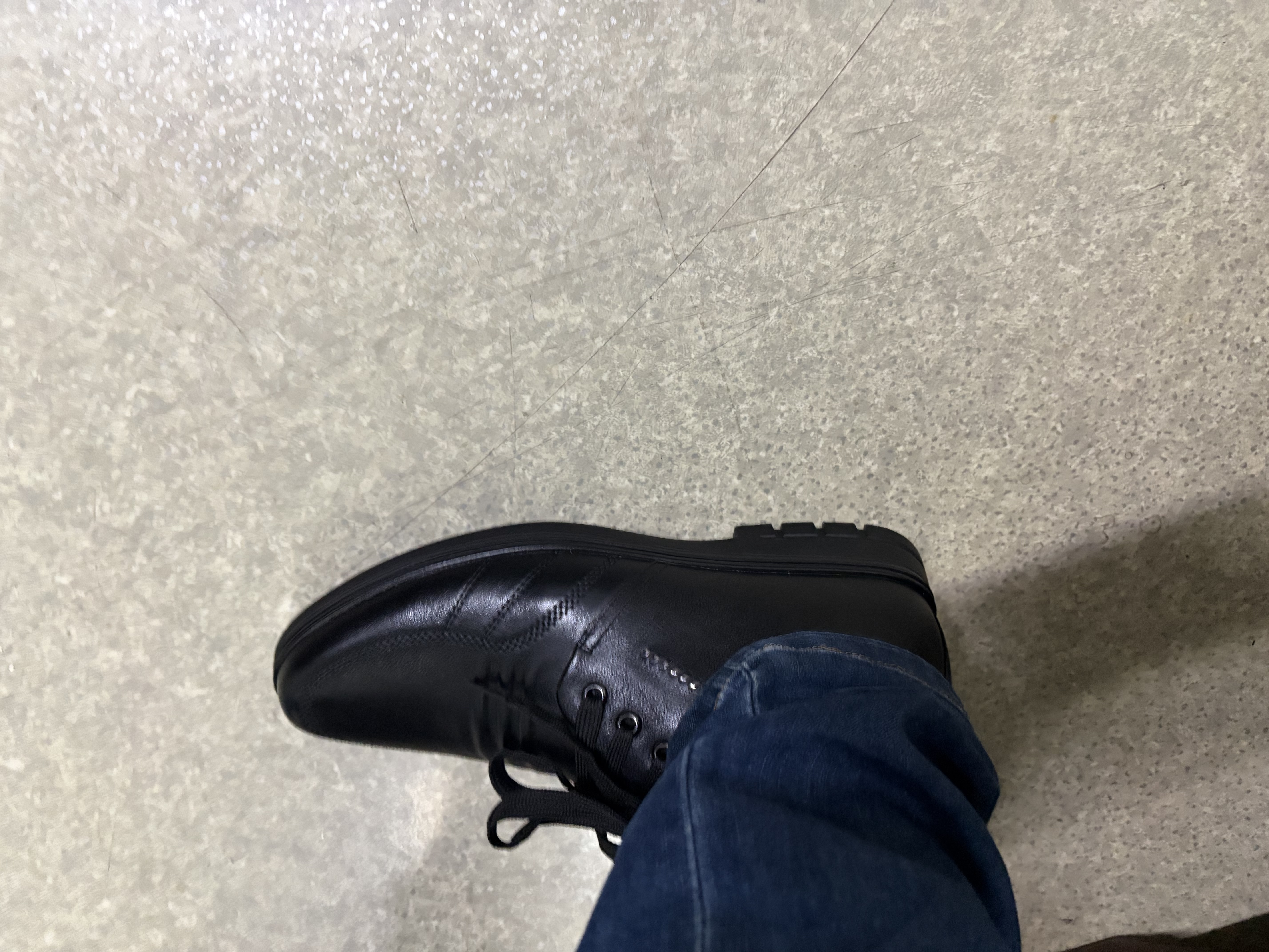 红蜻蜓男鞋平底牛皮真皮休闲鞋男圆头商务正装皮鞋男WTA306871黑色39 实拍图