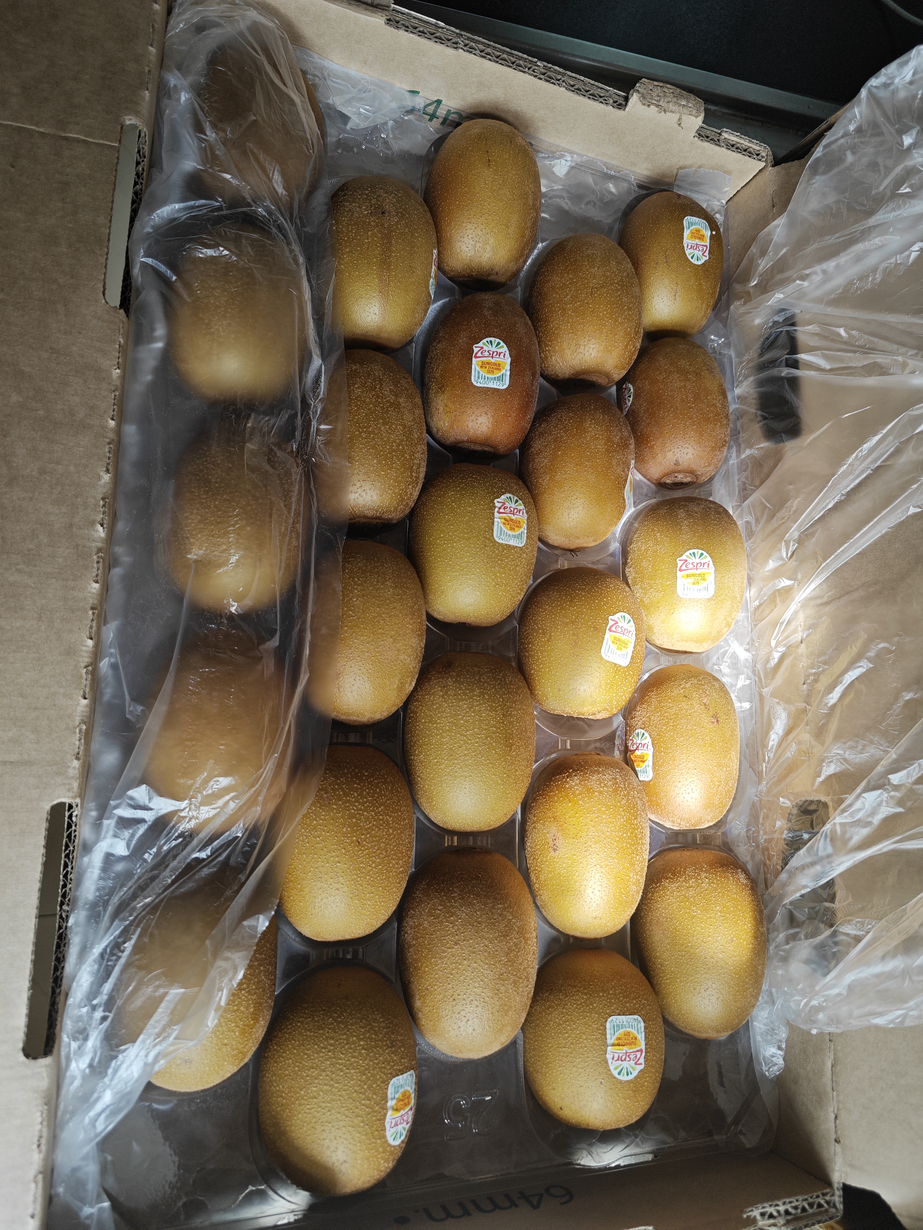 佳沛（zespri）金奇异果25-27粒原箱特大果124-146g猕猴桃水果礼盒 实拍图