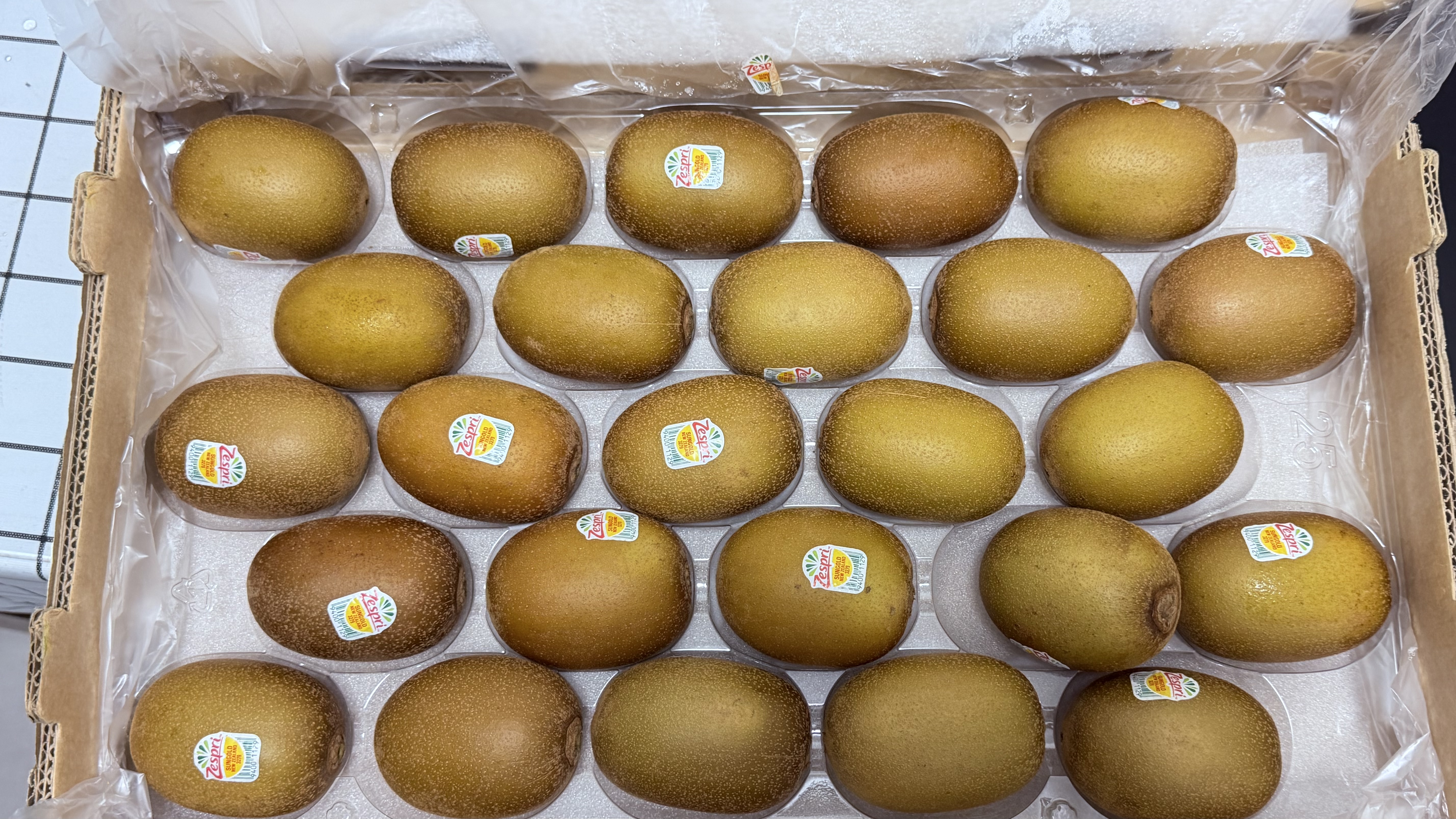 佳沛（zespri）金奇异果25-27粒原箱特大果124-146g猕猴桃水果礼盒 实拍图
