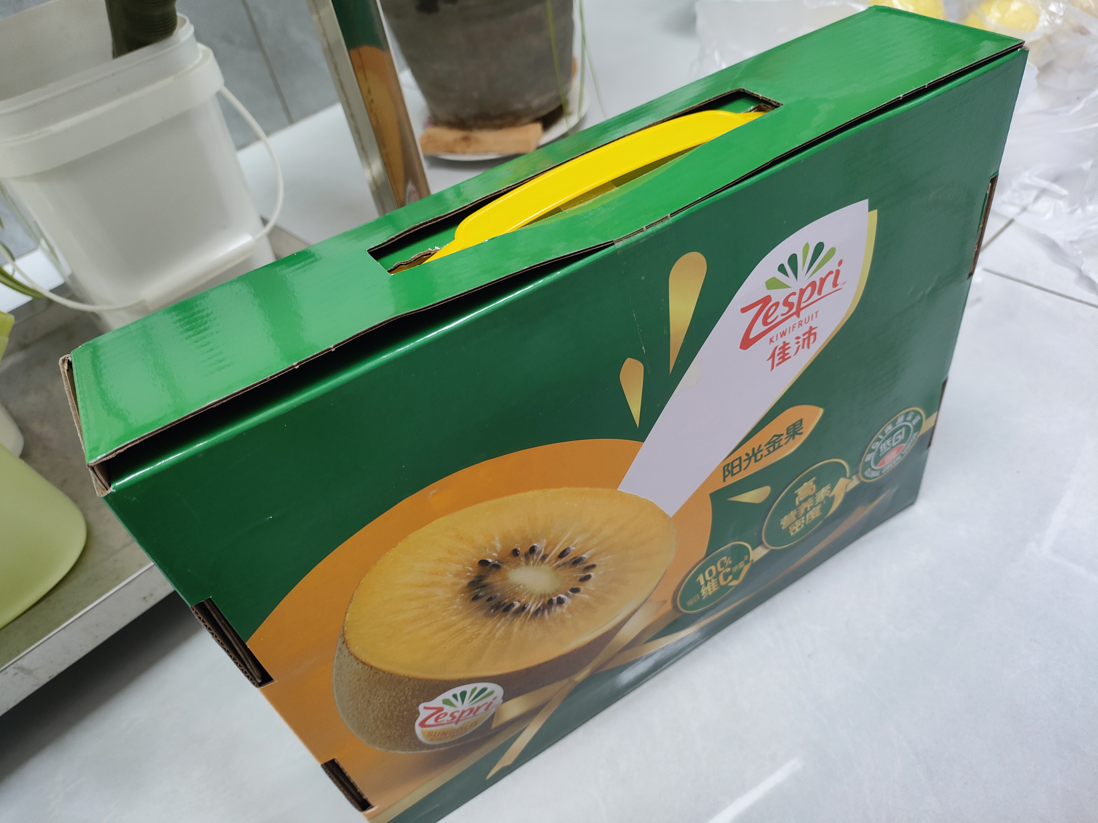 佳沛（zespri）新西兰金奇异果12粒特大果124-146g猕猴桃水果礼盒 实拍图
