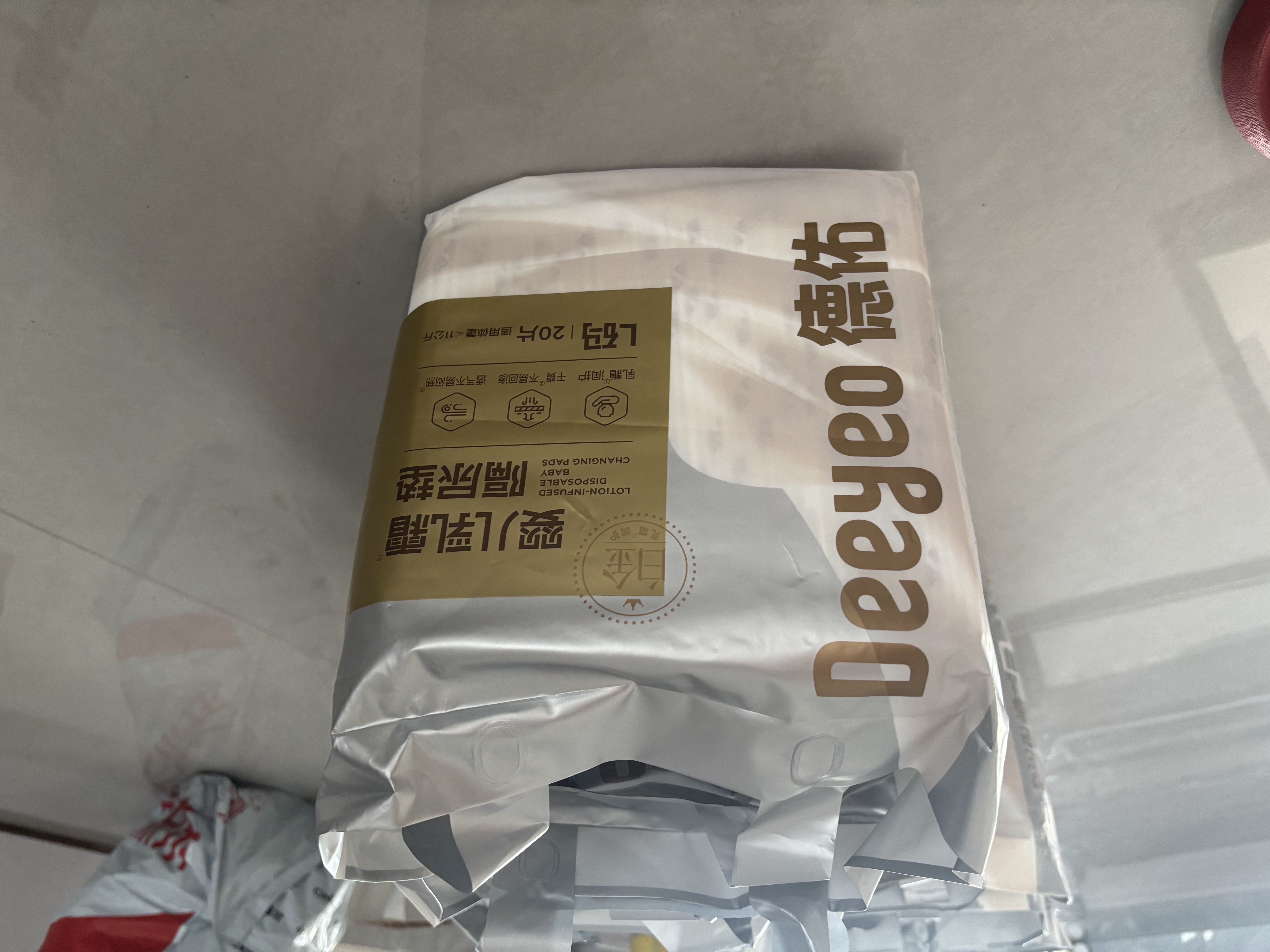 德佑超柔乳霜白金隔尿垫3包装一次性婴儿护理垫姨妈垫宝宝尿垫L码60片 实拍图