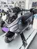 ZEEHO极核【AE4 SE+新款】高性能电摩电动摩托车通勤代步外卖智能电动车 到店自提 AE4 SE+新款 (颜色到店选) 实拍图