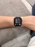 Apple/苹果/苹果 Watch Series 12 智能手表GPS款42毫米深空灰色铝金属表壳海军蓝色运动型表带S/M MJEV4CH/B 实拍图