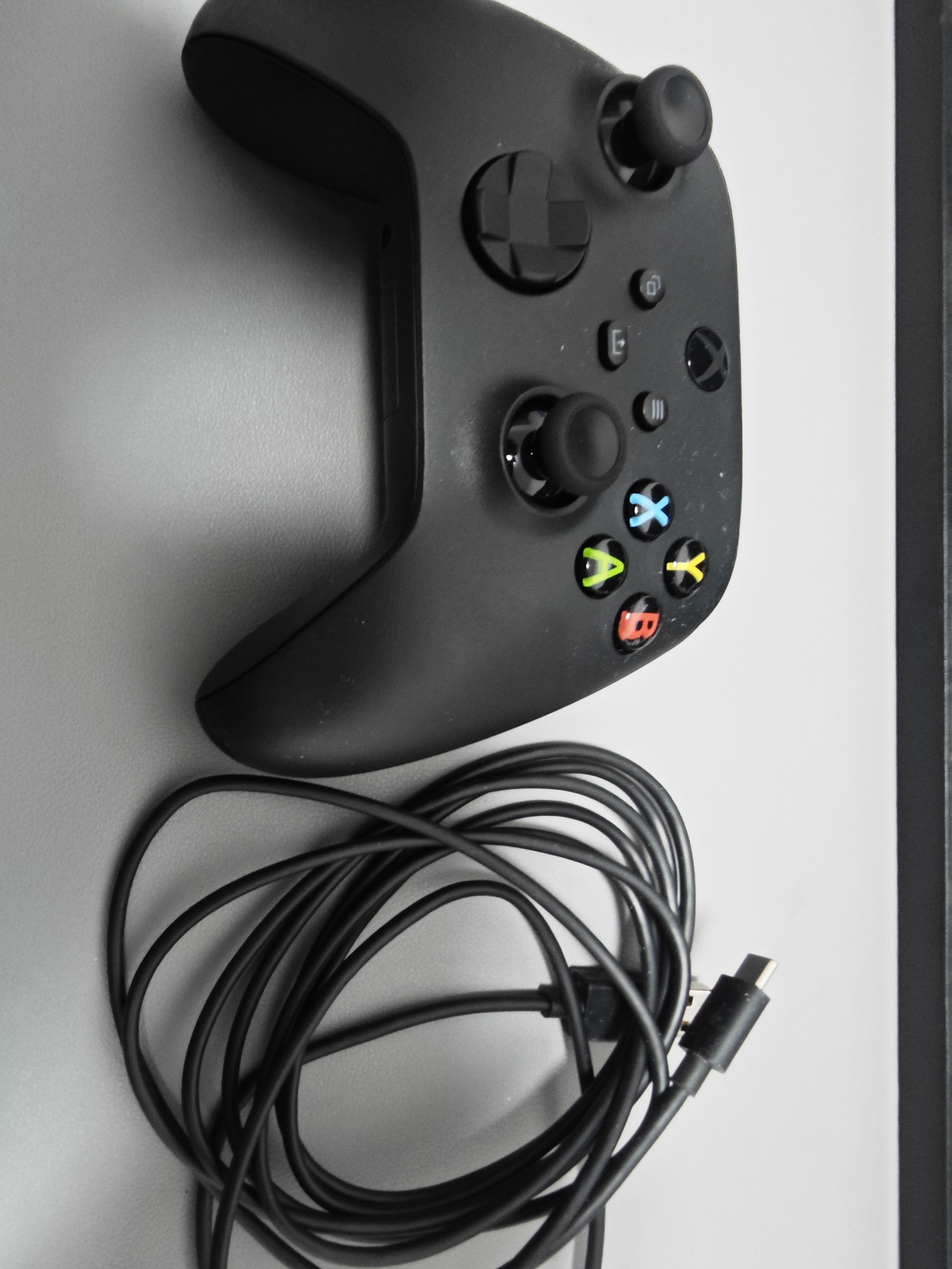 微软（Microsoft）XBOX无线游戏手柄 磨砂黑+USB-C线 蓝牙适配XBOX/PC/平板/手机Steam促销 黑神话悟空 影之刃零 实拍图