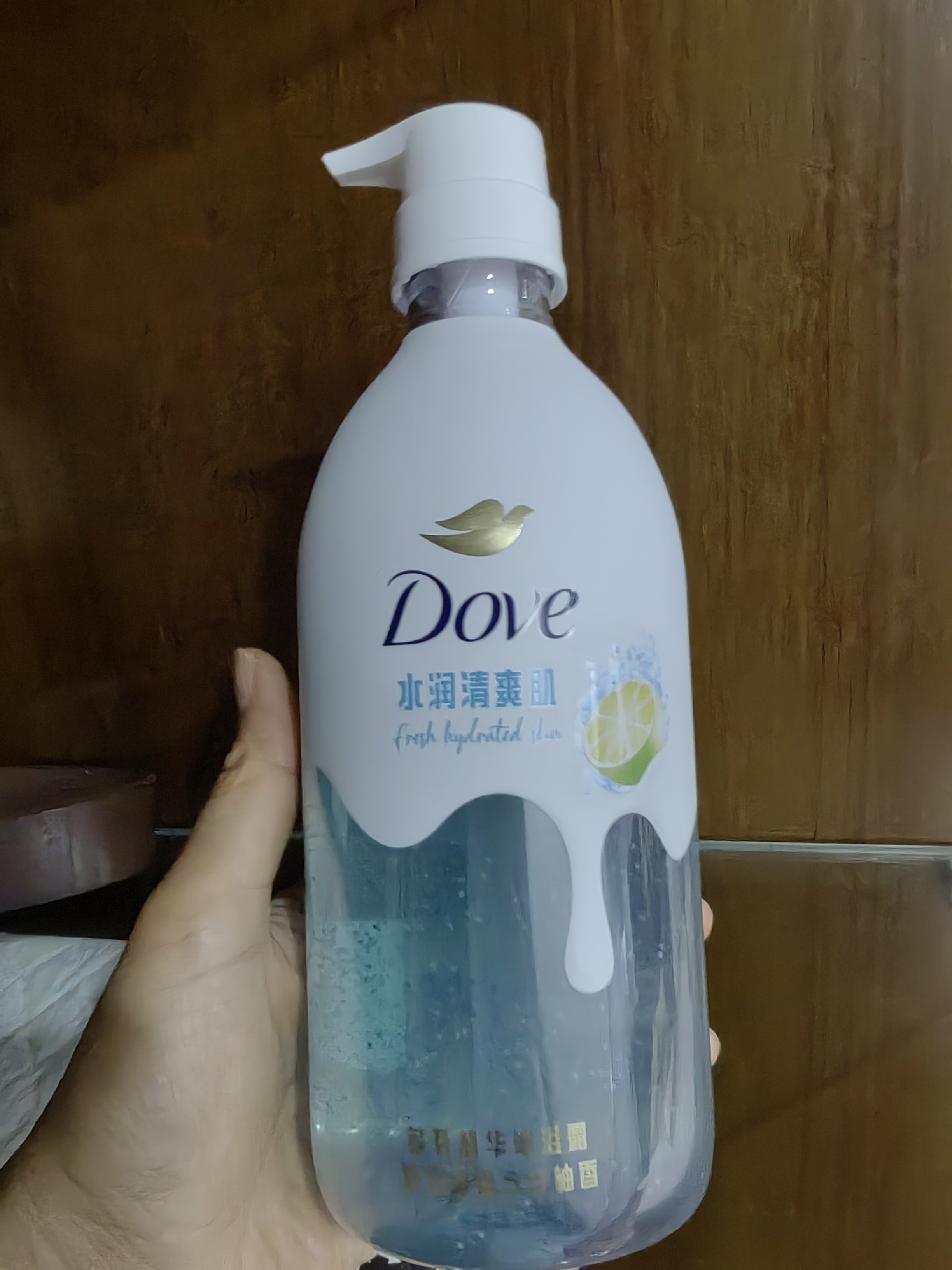 多芬（Dove）精华沐浴露620g 冰川海盐白柚 男女持久留香氨基酸沐浴露 实拍图