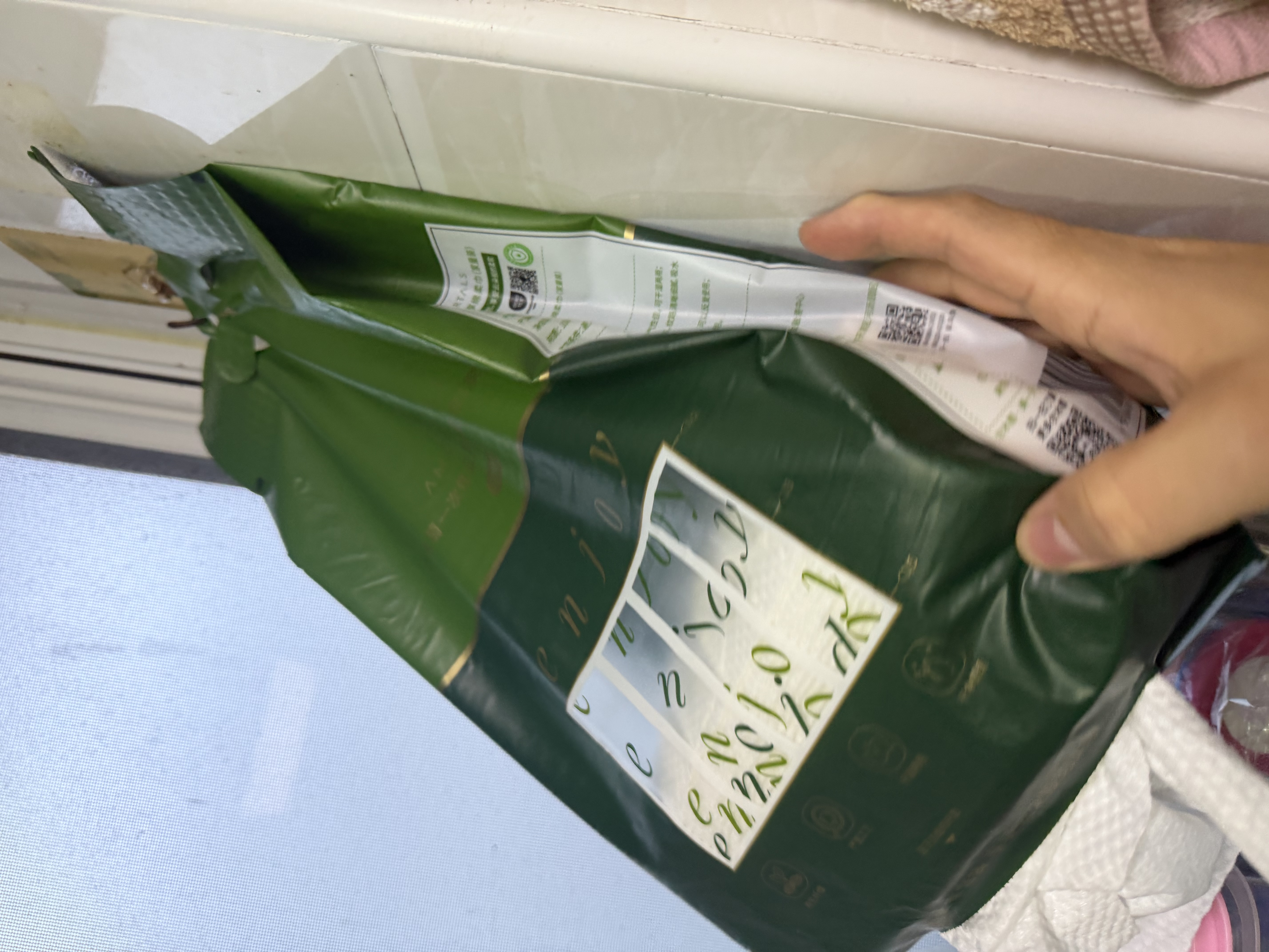 尔木萄（AMORTALS）悬挂底部抽80gsm180抽*3包洗脸巾壁挂式一次性超大超厚悬挂抽取式 实拍图