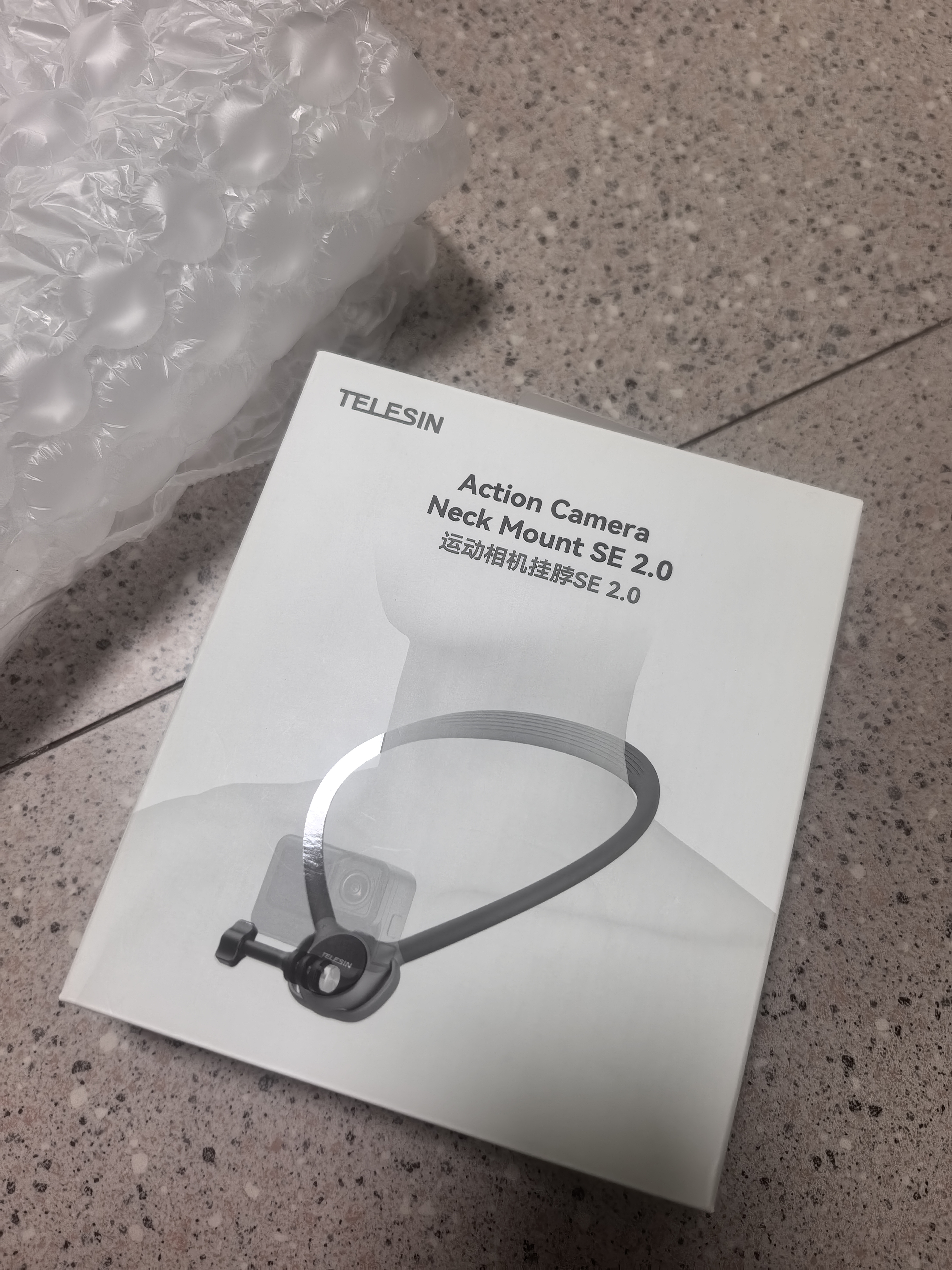 TELESIN泰迅运动相机挂脖支架SE2.0大疆action6 5 4第一视角Gopro/ace pro2/pocket4P/4 luna胸前固定支架 实拍图