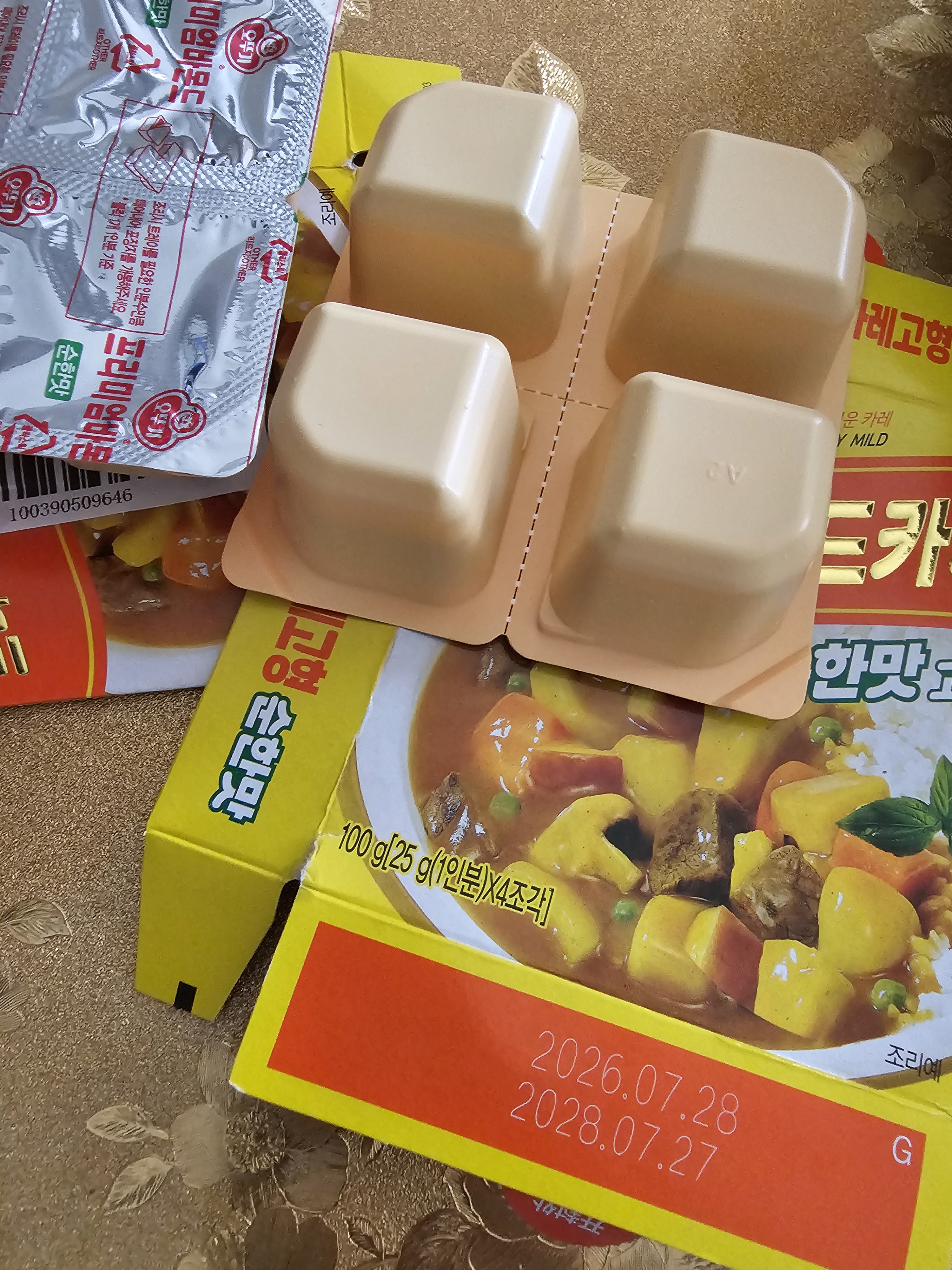 不倒翁苹果咖喱块100g（原味）*2盒  韩国进口 速食拌饭 块状咖喱调味料 实拍图