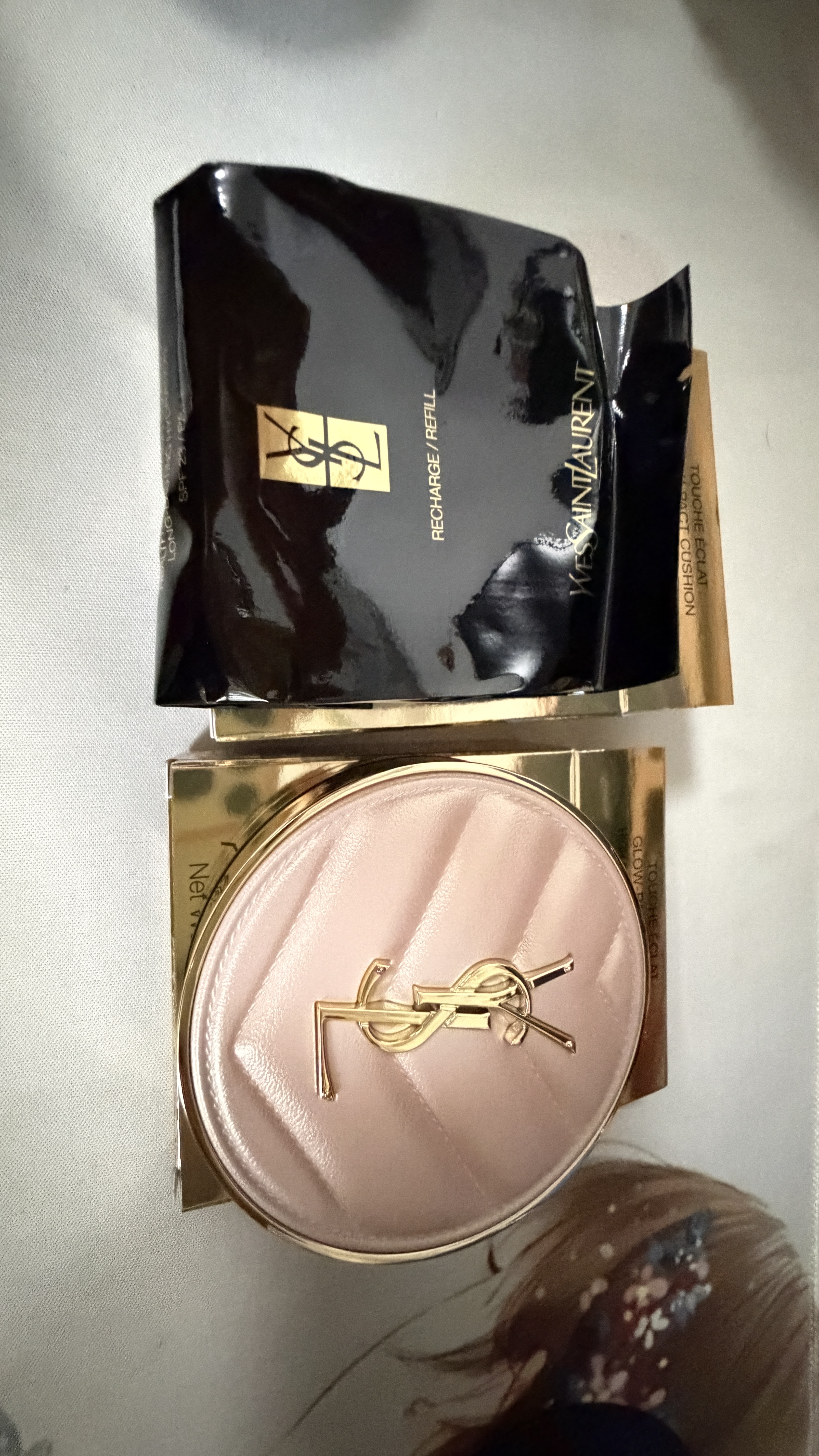 YSL圣罗兰【双十一抢购】粉气垫B10干皮挚爱遮瑕持久防晒化妆品生日礼物女 实拍图