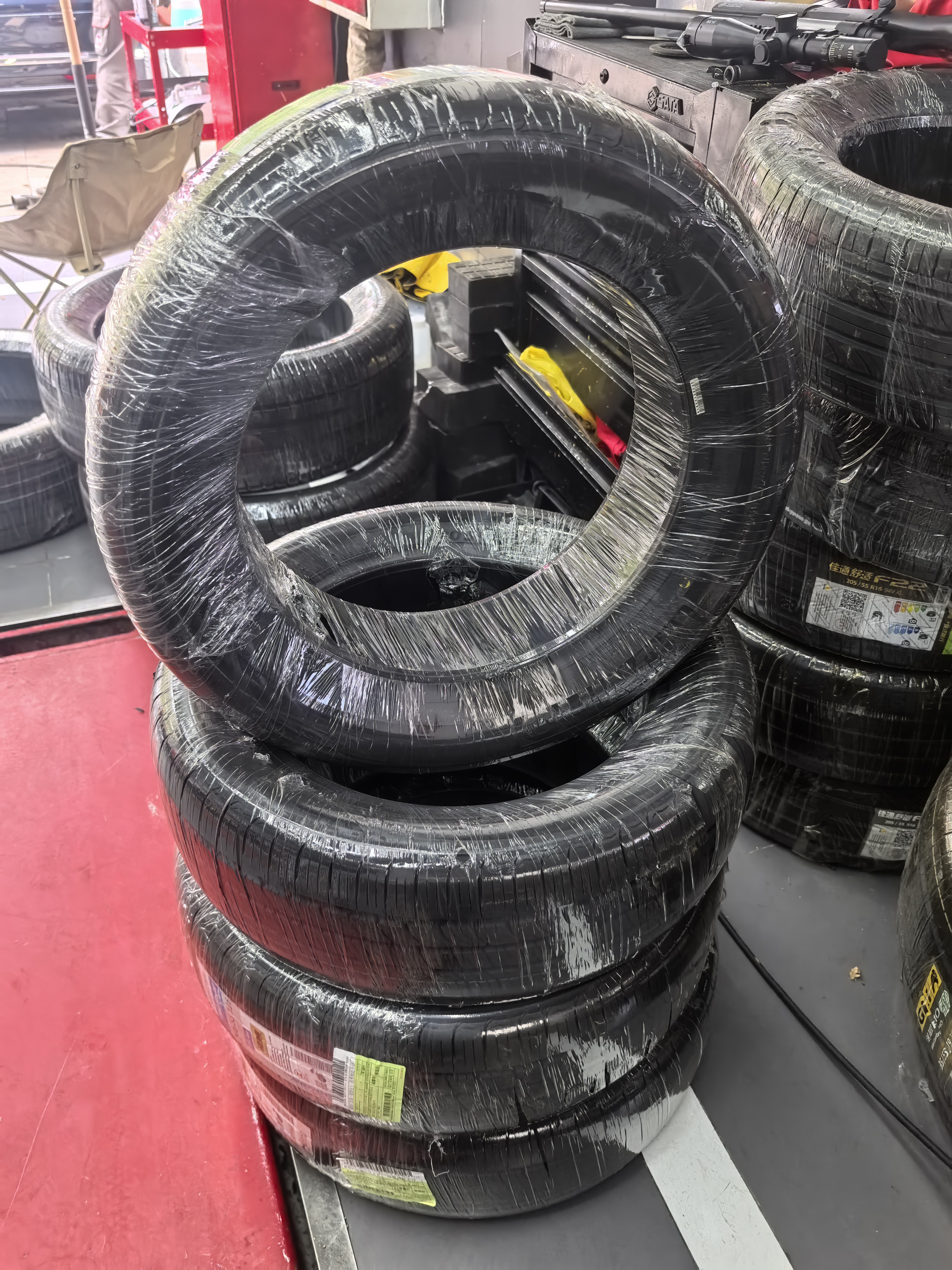 锦湖轮胎KUMHO汽车轮胎 205/55R16 91H KR26 适配卡罗拉/朗逸/英朗 实拍图