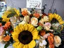 琐拉鲜花速递向日葵玫瑰混搭花束花篮生日礼物全国同城配送 香槟向日葵混搭手提花篮 实拍图