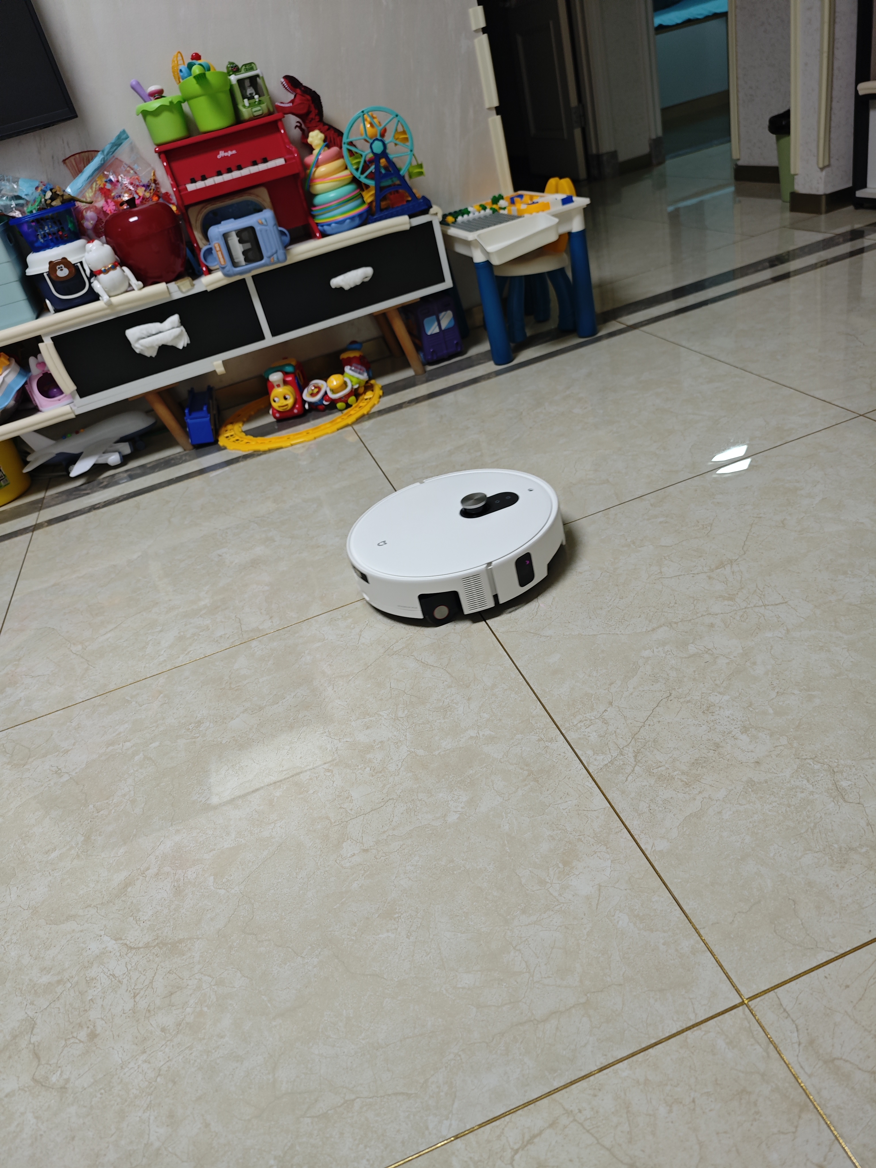 米家扫地机器人6pro水箱版 滚筒活水强力扫拖 AI 识污智能清洁家用扫拖一体自动清洗 实拍图