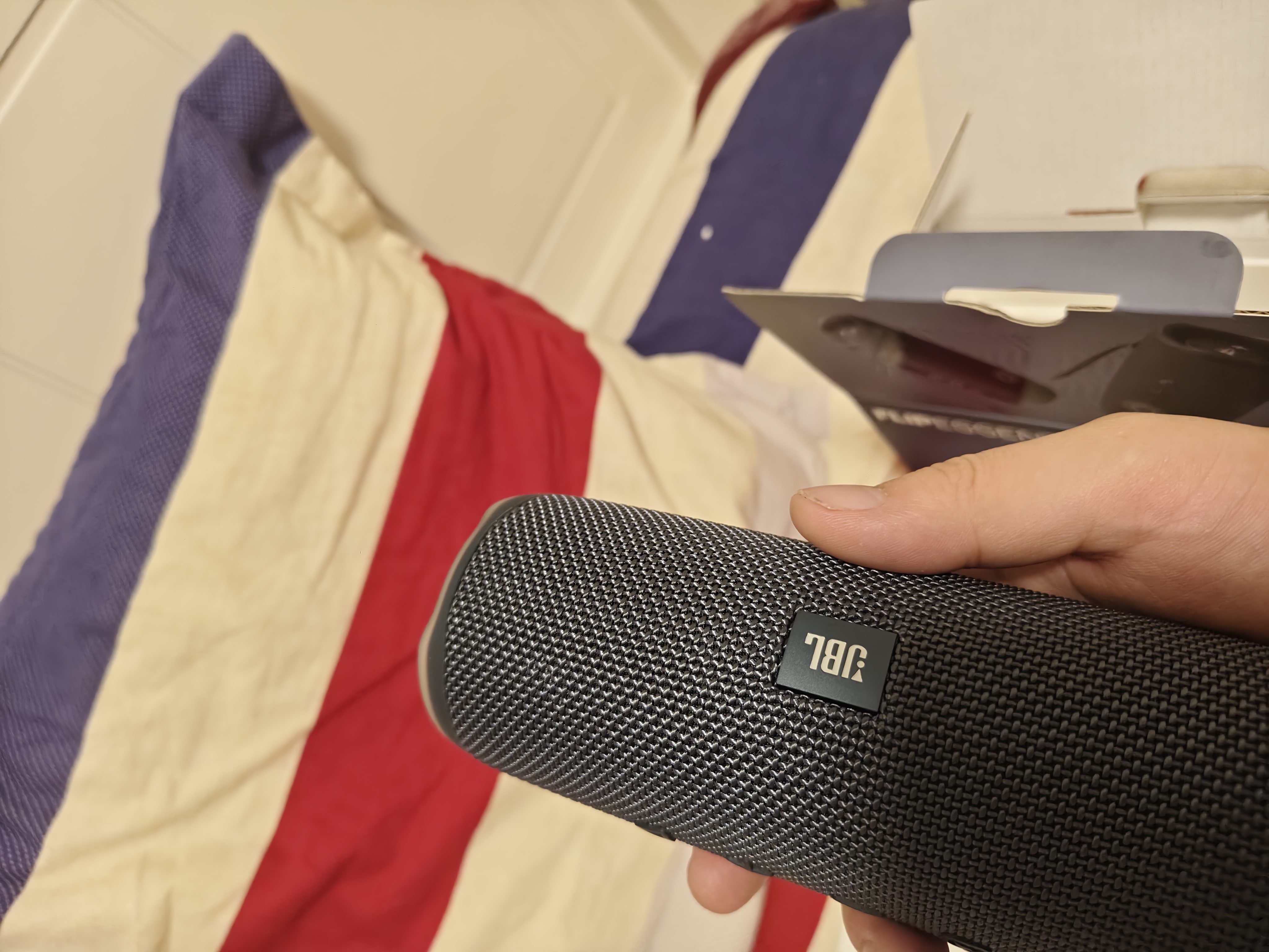 JBL FLIP ESSENTIAL 3 SE 蓝牙音箱 独立高音单元 户外便携低音炮 桌面电脑音响 男生礼物 26年新款 实拍图