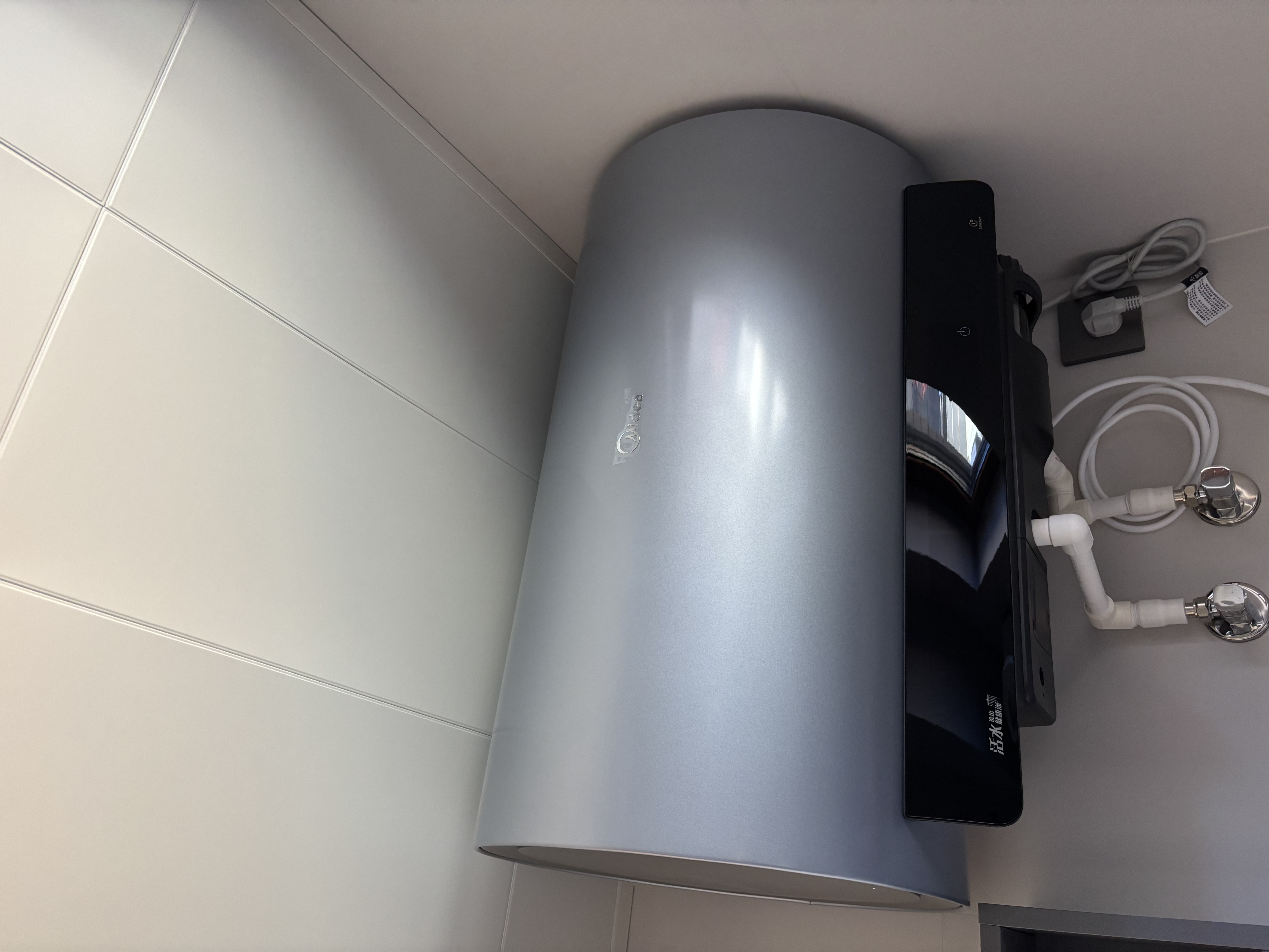 美的（Midea）小西梅2.0无镁棒星钻胆AK7电热水器净滤小白瓶60L圆桶3300W一级能效国家补贴15%京东自营上门安装 实拍图