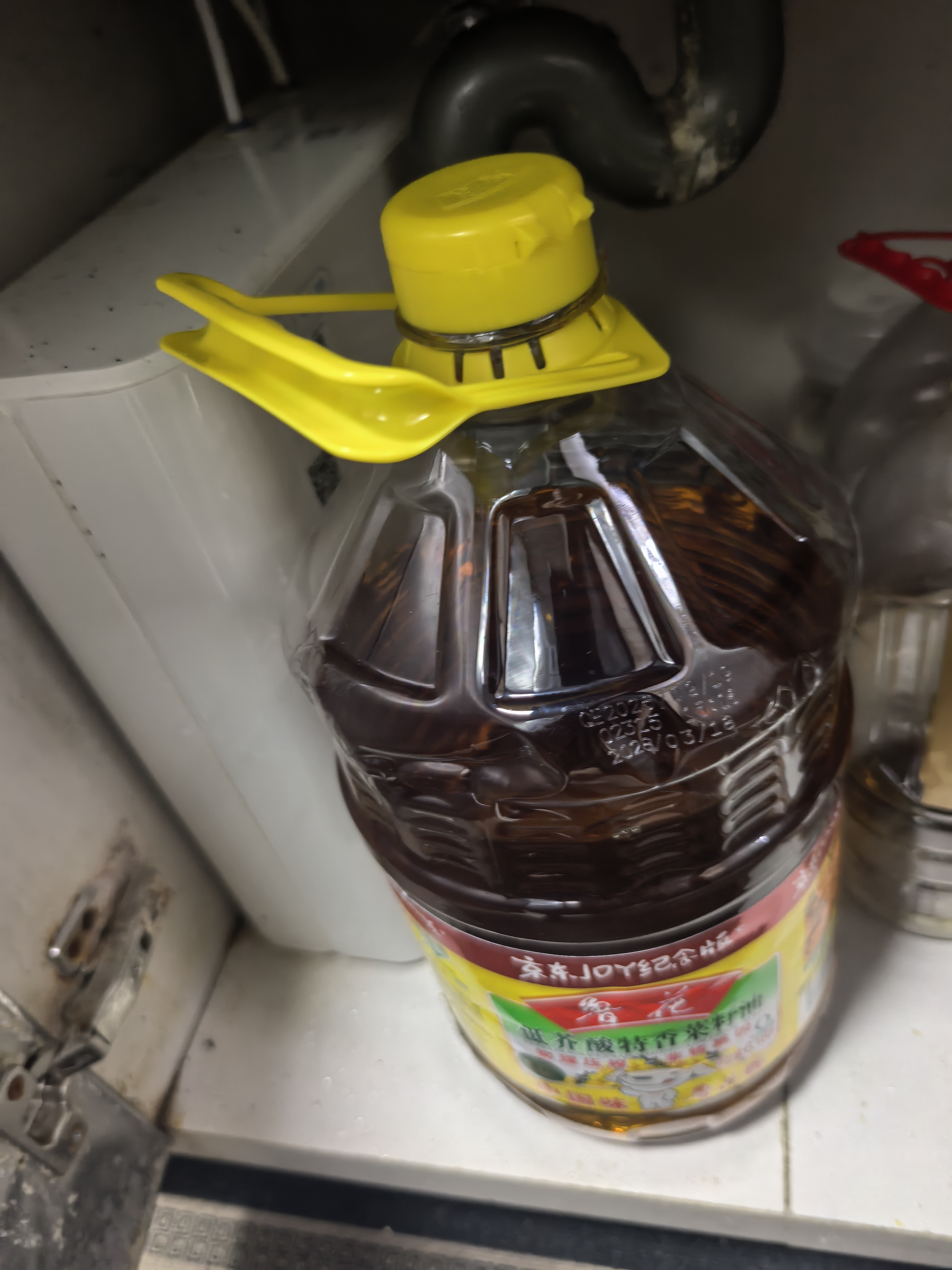鲁花食用油 物理压榨 非转基因 玉米油6.18L 家用粮油 健康植物油 实拍图