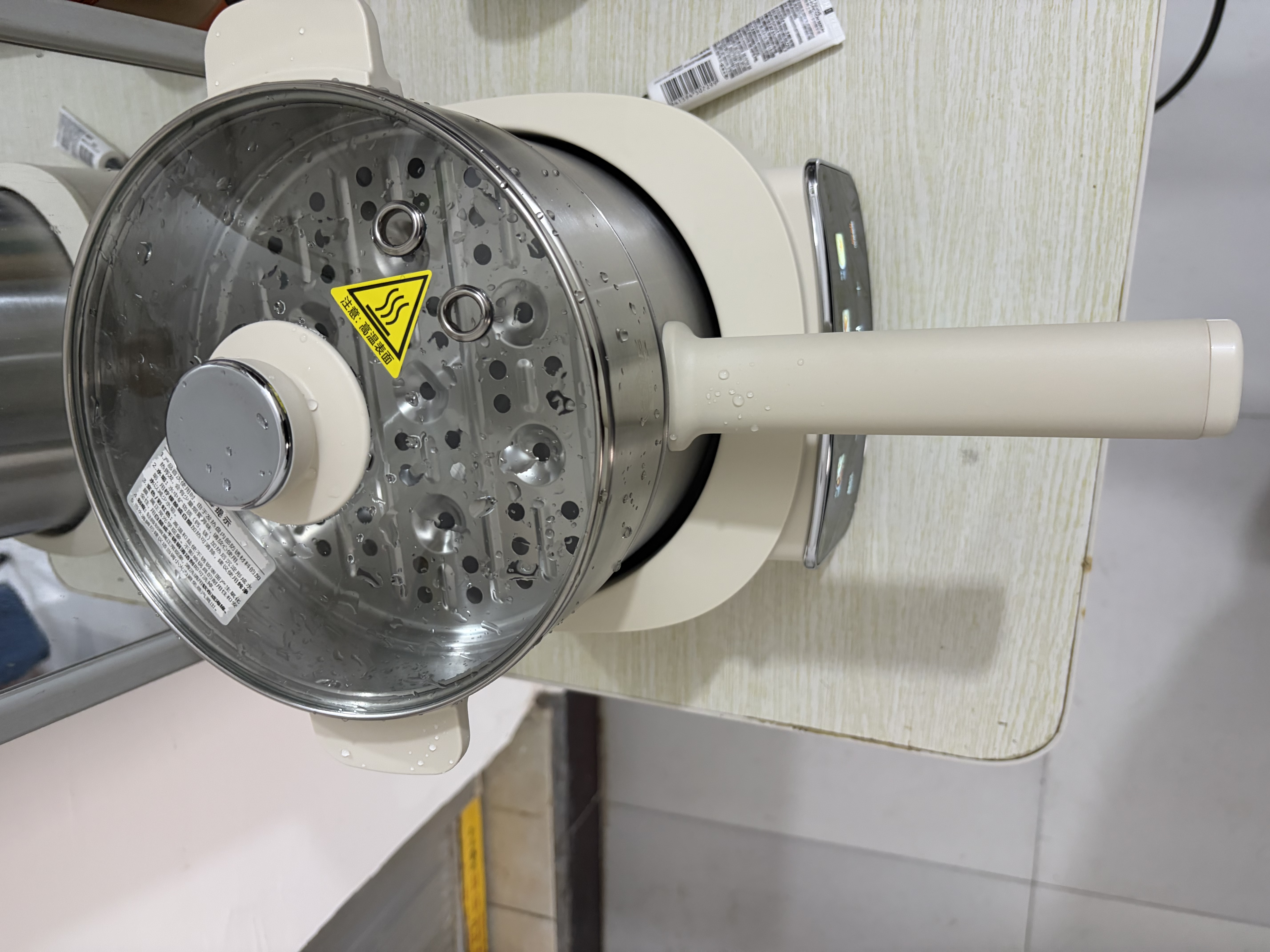 美的（Midea）电煮锅 电蒸锅 分体式小电锅 0涂层不锈钢电煮锅  2-3人家用蒸煮一体多功能锅 2.6L配蒸笼 XZC2071 实拍图