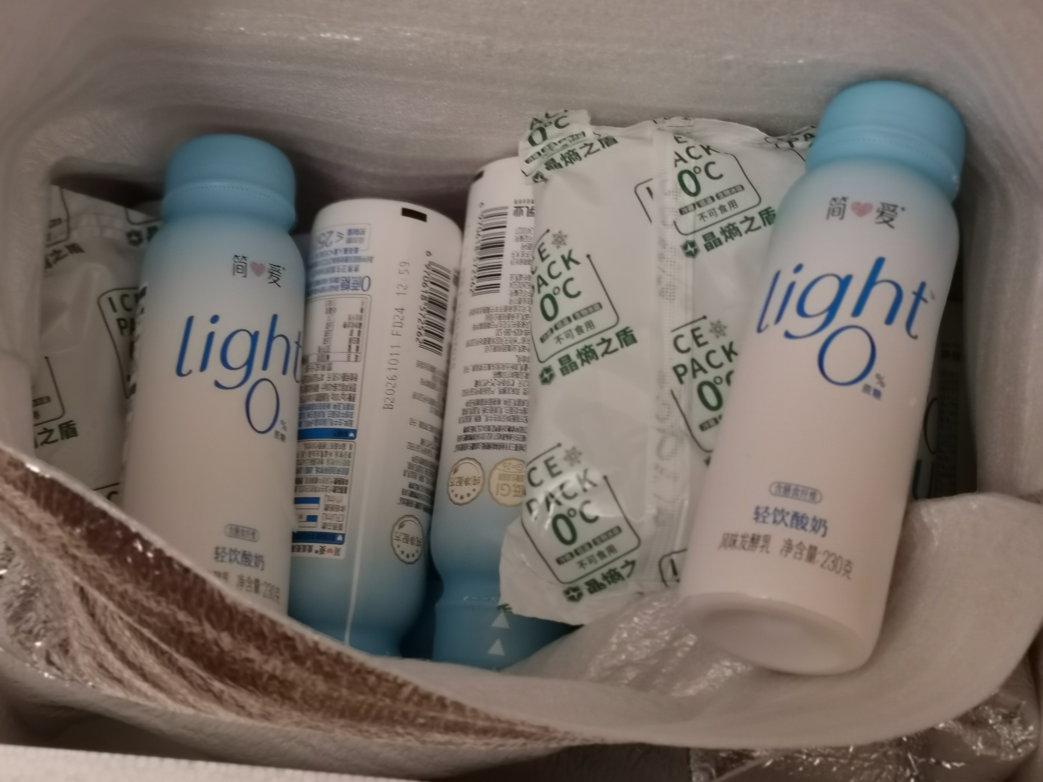 简爱全新light系列奚梦瑶推荐0蔗糖高钙裸酸奶230g*12瓶 源头直发 实拍图