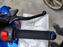 摩遇膜摩托车车把套电动车自行车防滑套热缩手柄套装防水改装配件手把套 本田车把套1对 实拍图