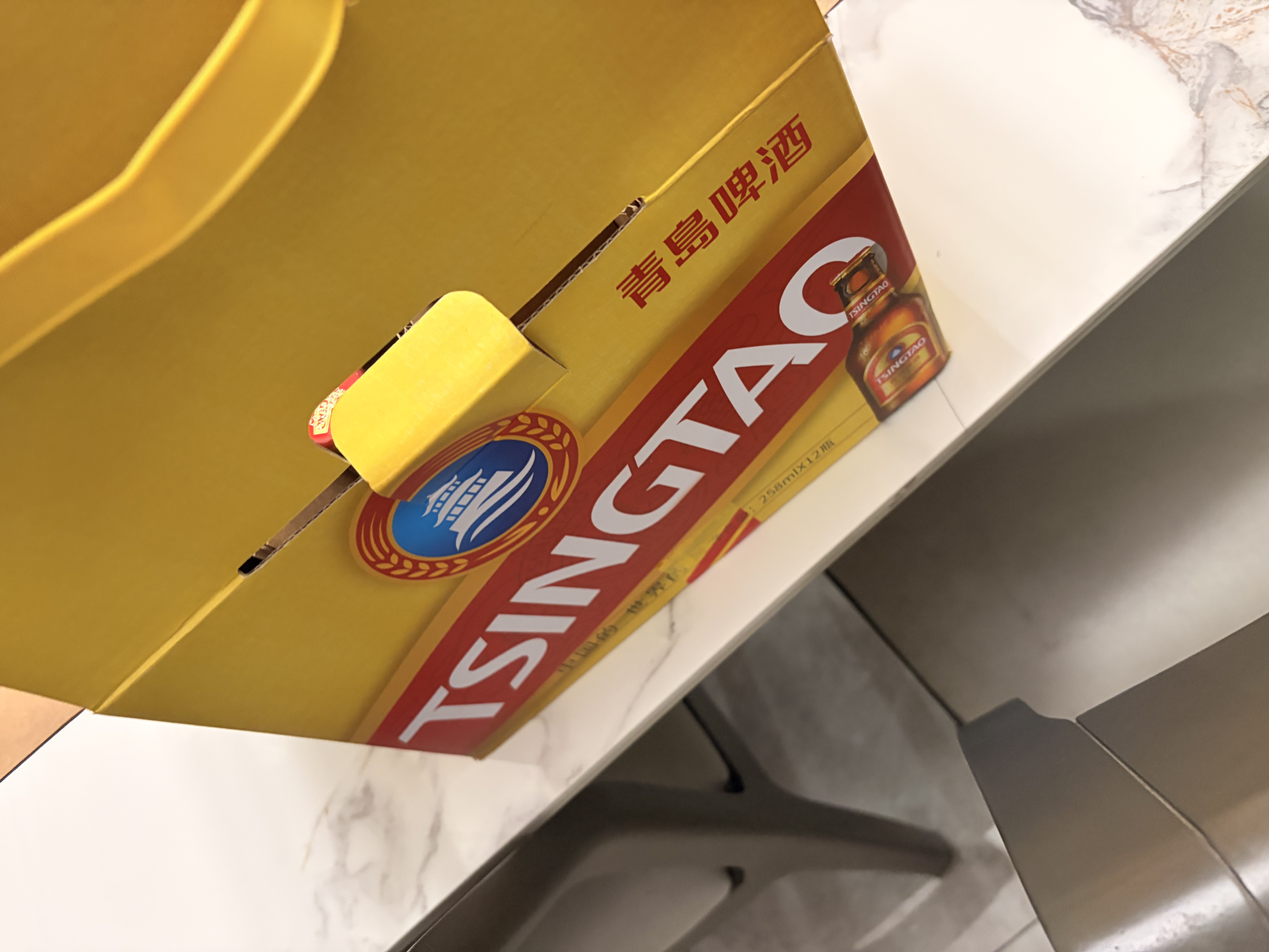 青岛啤酒（TsingTao）小棕金 拉环瓶盖设计 258ml*12瓶 整箱装 实拍图