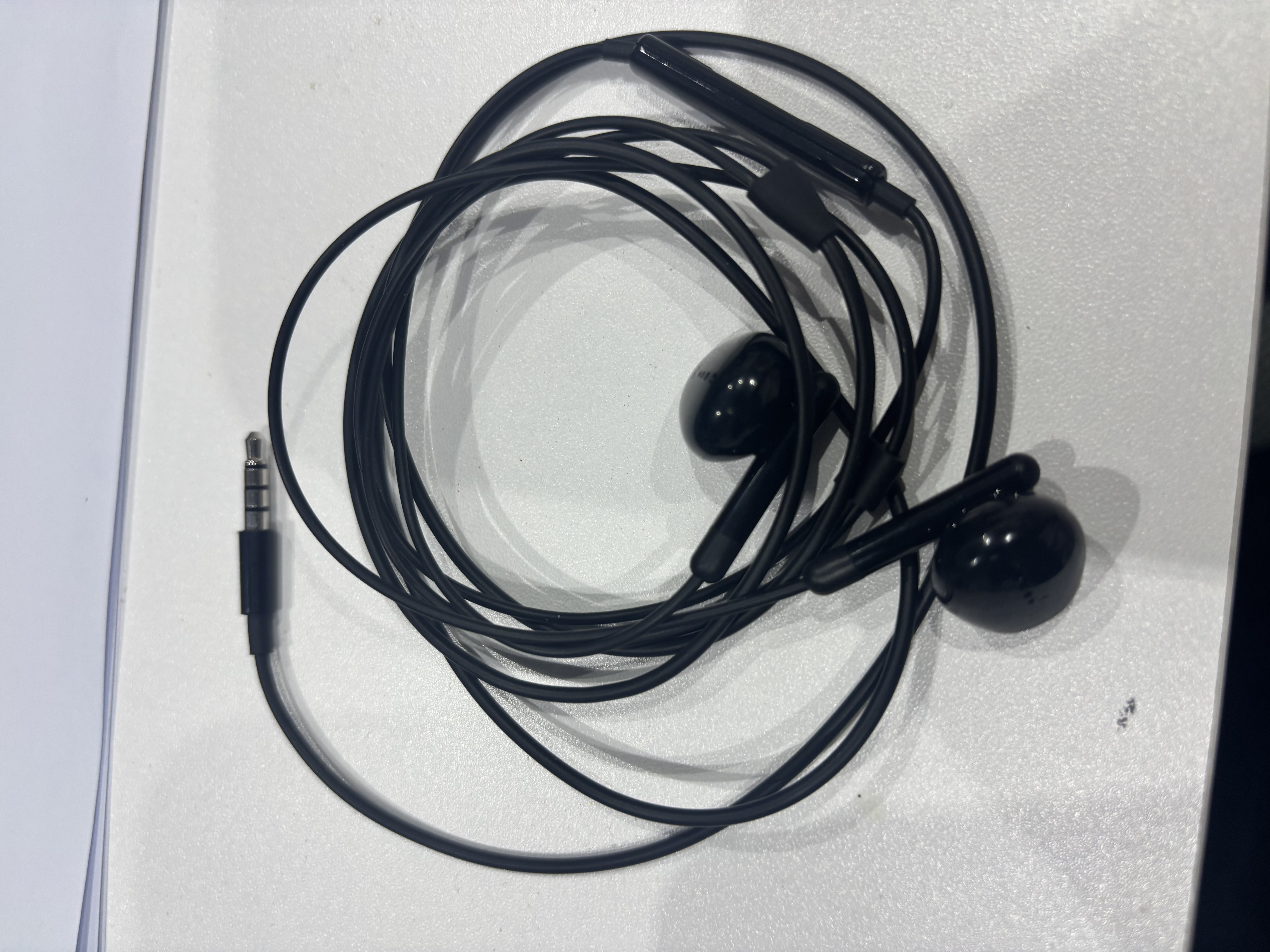 纽曼（Newmine） XL10线控音乐手机耳机半入耳式有线耳机耳麦3.5mm接口 电脑笔记本手机适配 黑色 实拍图