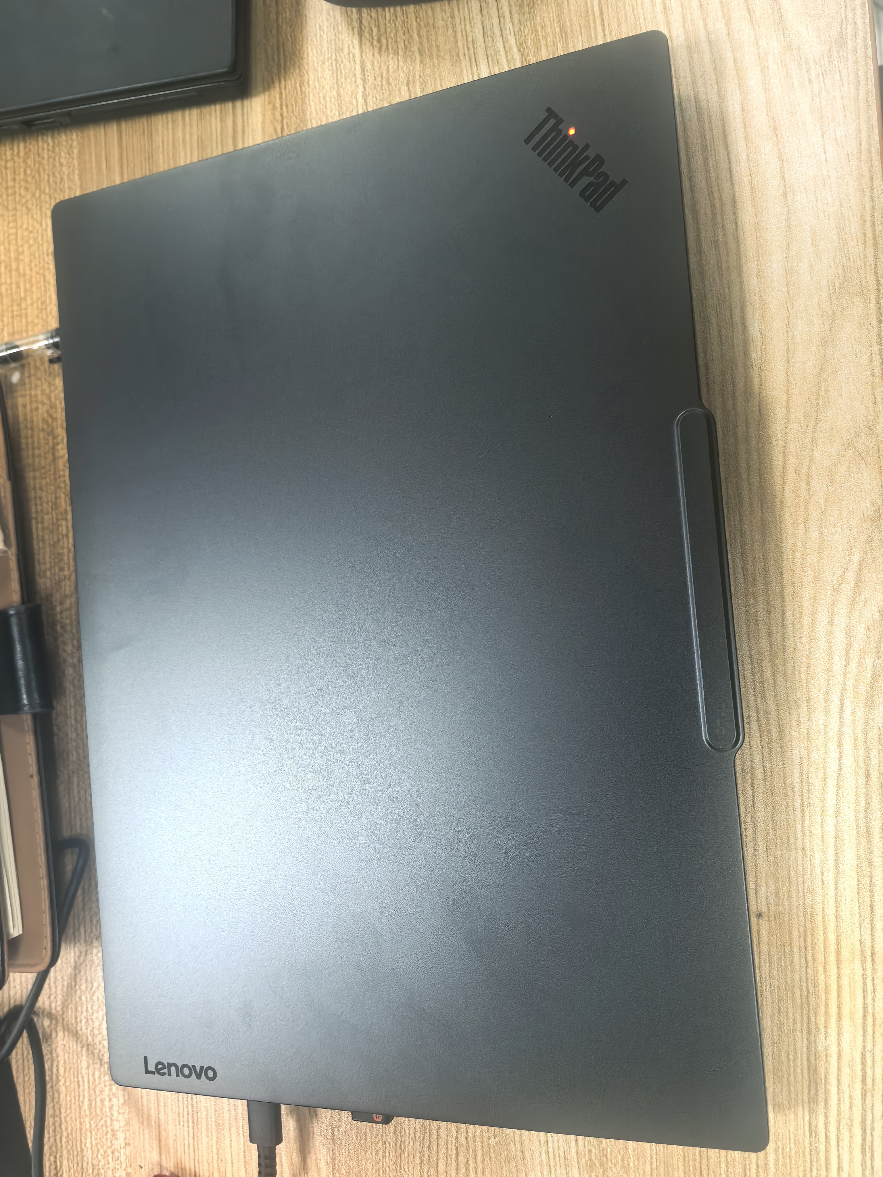 ThinkPad【国家补贴15%】T14p 2026 AI PC高性能工程师笔记本电脑 酷睿Ultra5 338H 32G 1TB 3K 商务办公本 实拍图