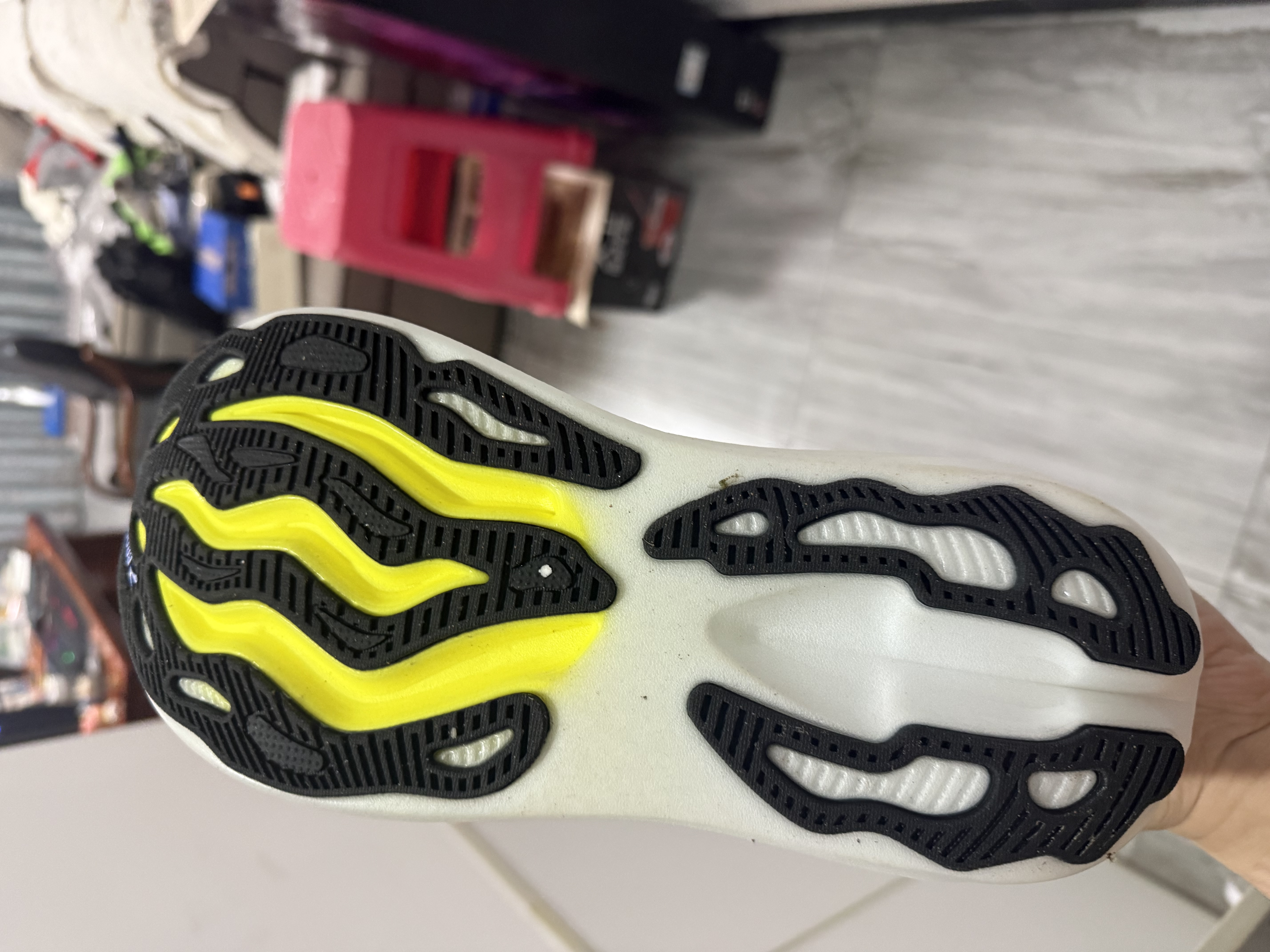 布鲁克斯（BROOKS）男子缓震跑鞋Glycerin max超级甘油 灰色/黑色/荧光黄绿 44 实拍图