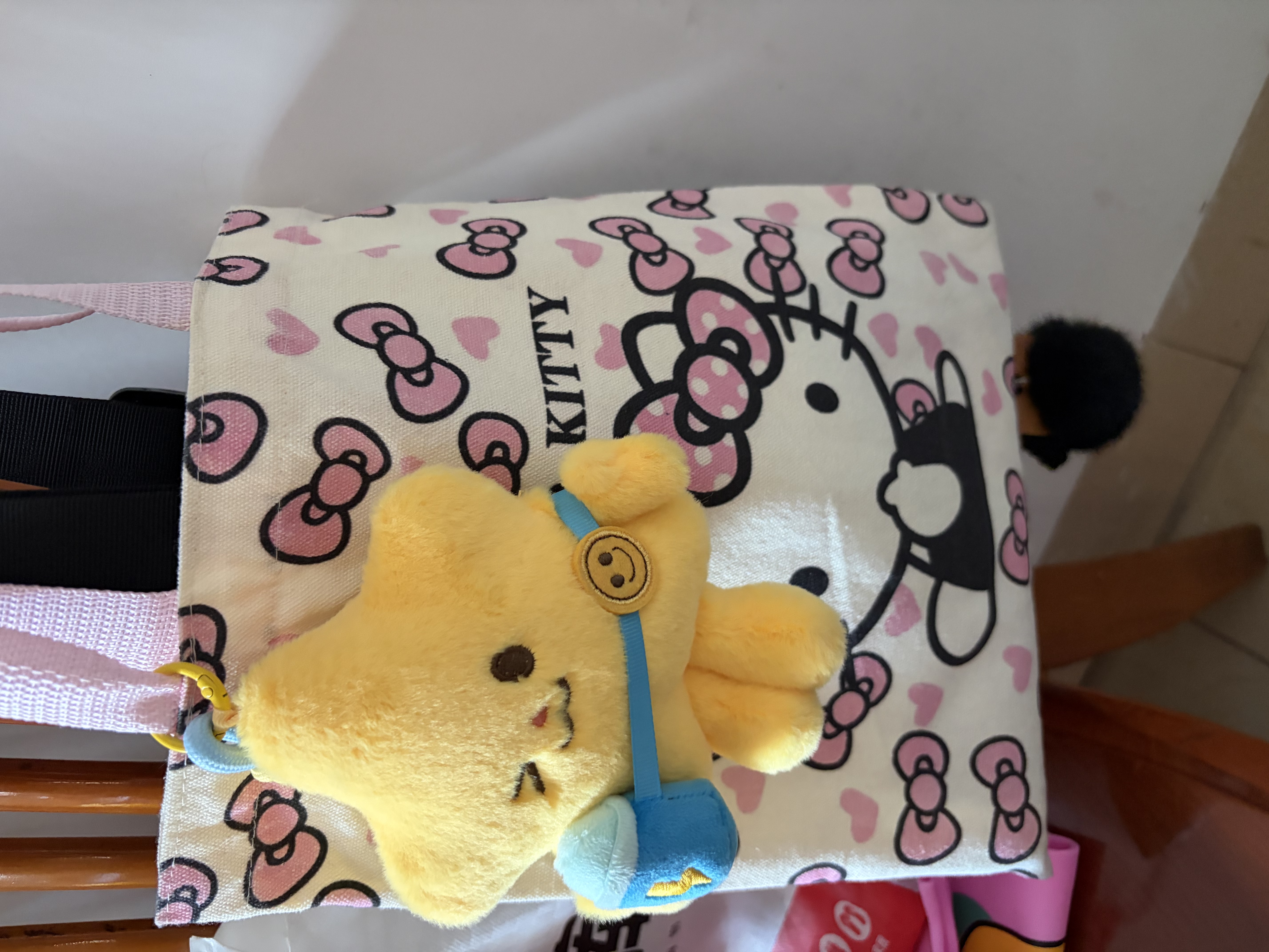 【热销千万单】卡通蝴蝶结新款单肩包日系极简帆布包通勤手提包 蝴蝶结kt猫33*27cm 实拍图