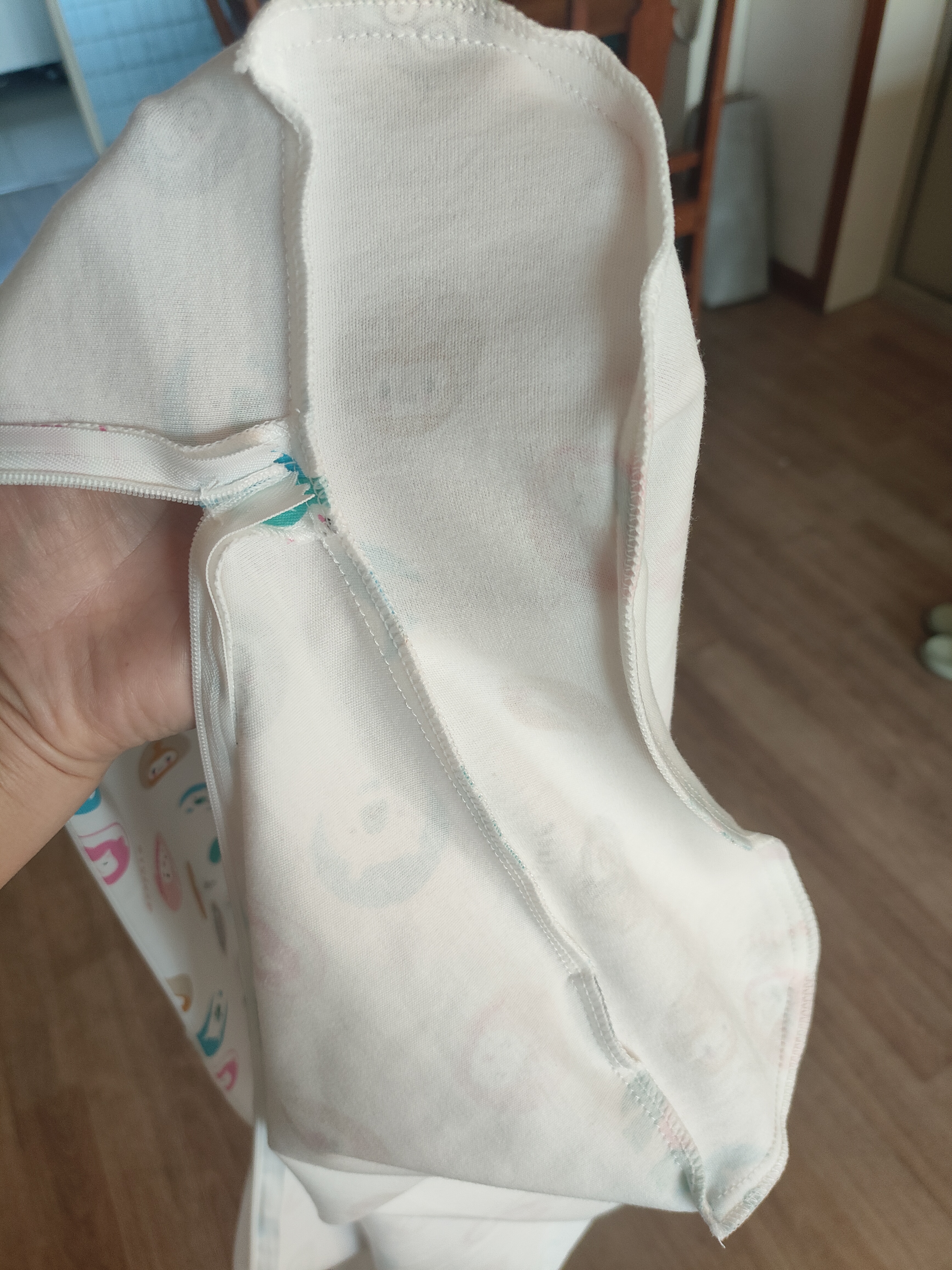 睡眠博士（AiSleep）青少年乳胶枕 泰国进口天然乳胶儿童枕学生枕头 A类抗菌透气排汗 实拍图