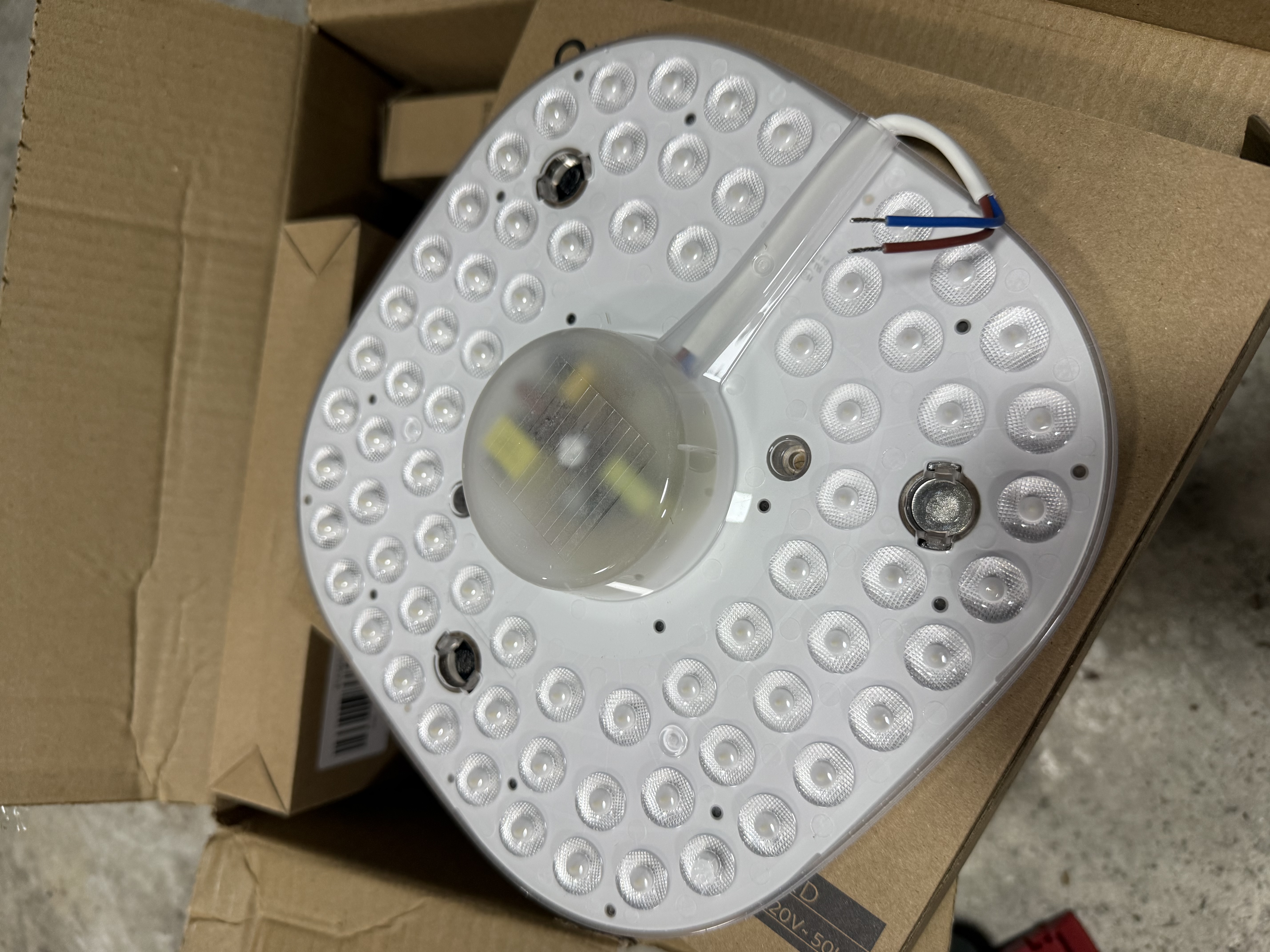 欧普照明（OPPLE）led吸顶灯改造灯板圆形节能灯条贴片替换灯盘光源灯珠  35W白光 实拍图