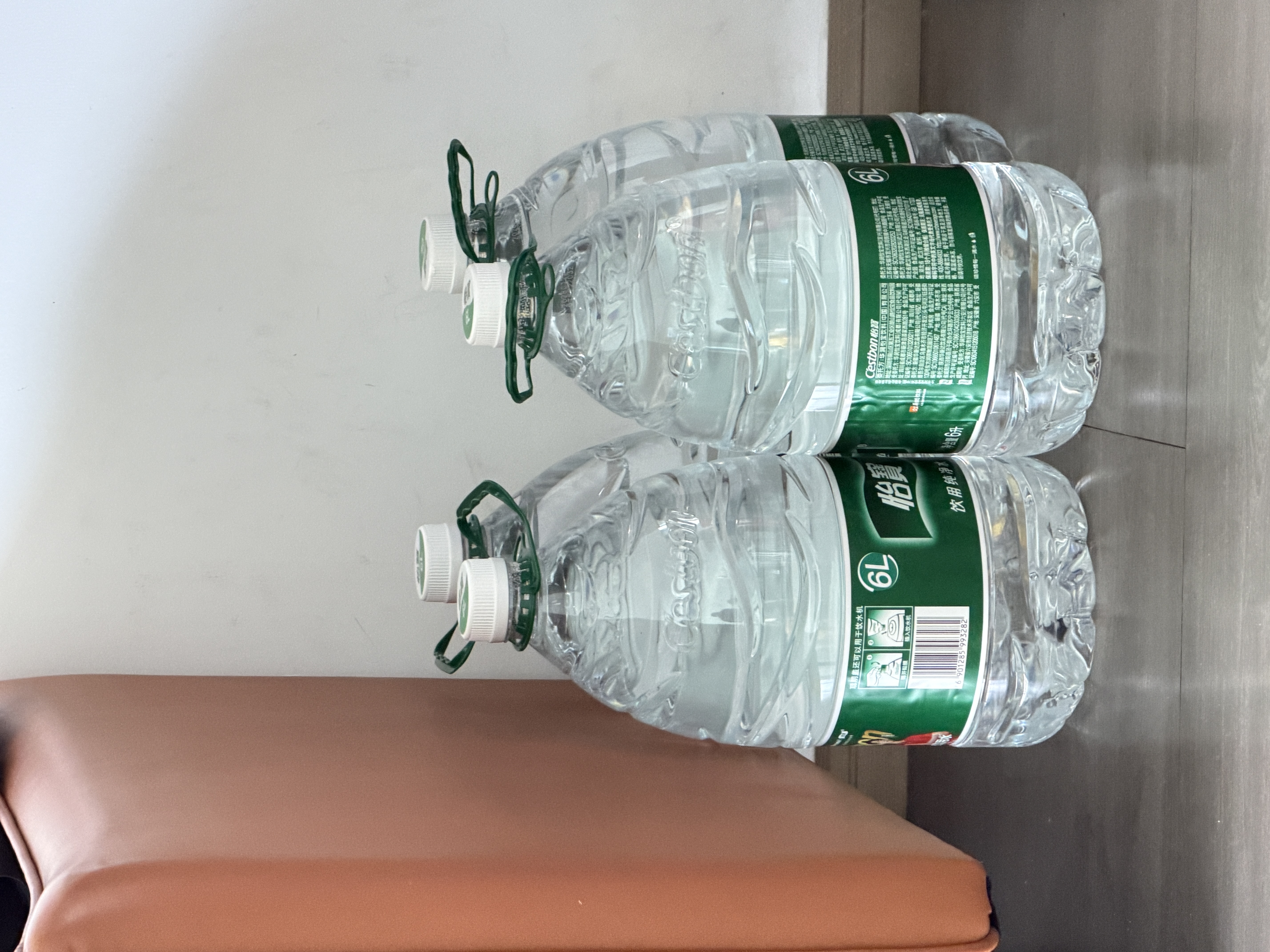 怡宝 饮用水 纯净水6L*3桶装水 整箱装 实拍图