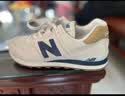 NEW BALANCE秋冬男女同款复古灰色耐磨轻便运动休闲鞋574系列ML574LGI 42.5 实拍图