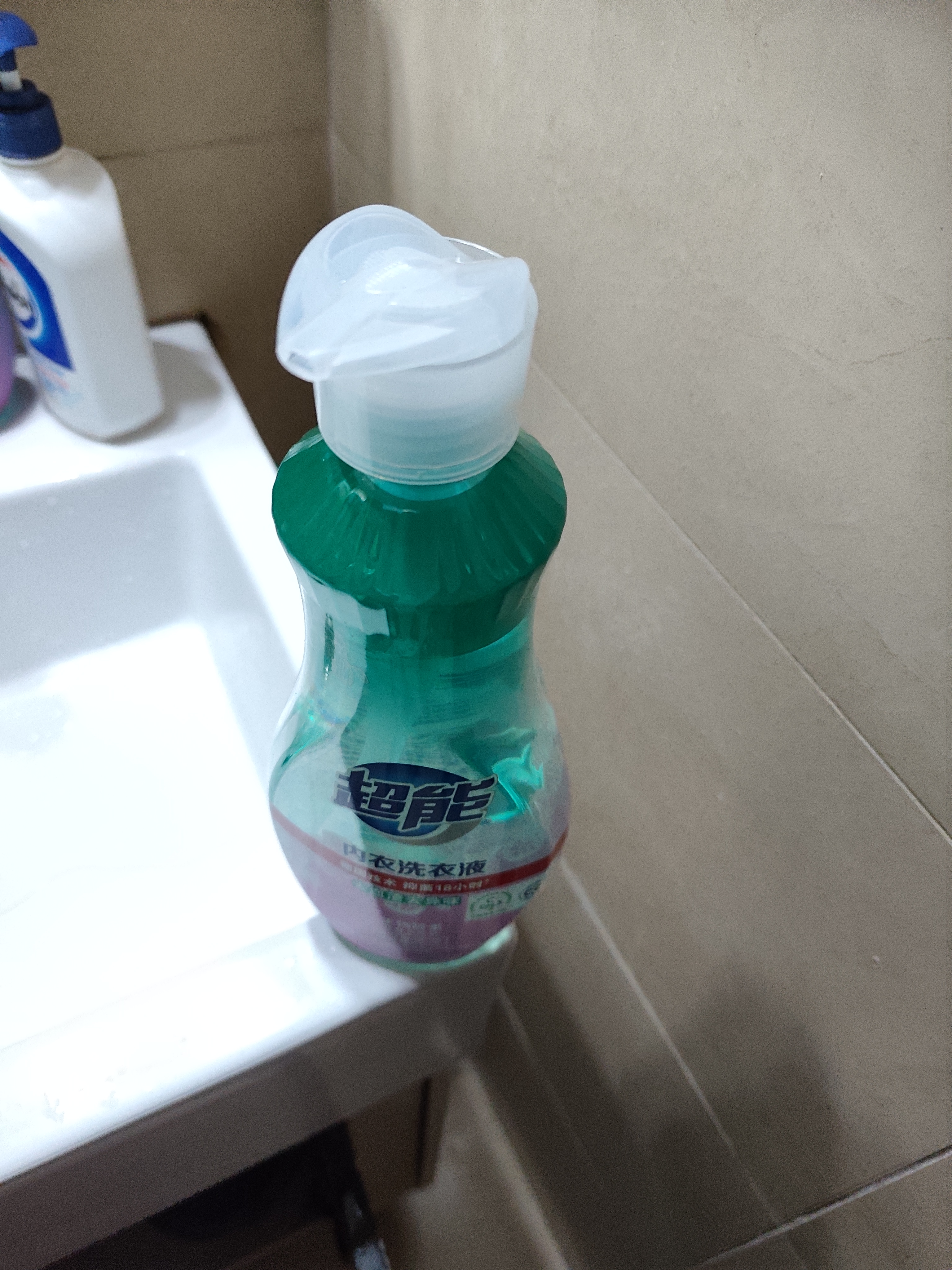 超能 内衣洗衣液 1.72斤(860g*1瓶) 内衣专用 长效抑菌 内衣内裤洗 实拍图