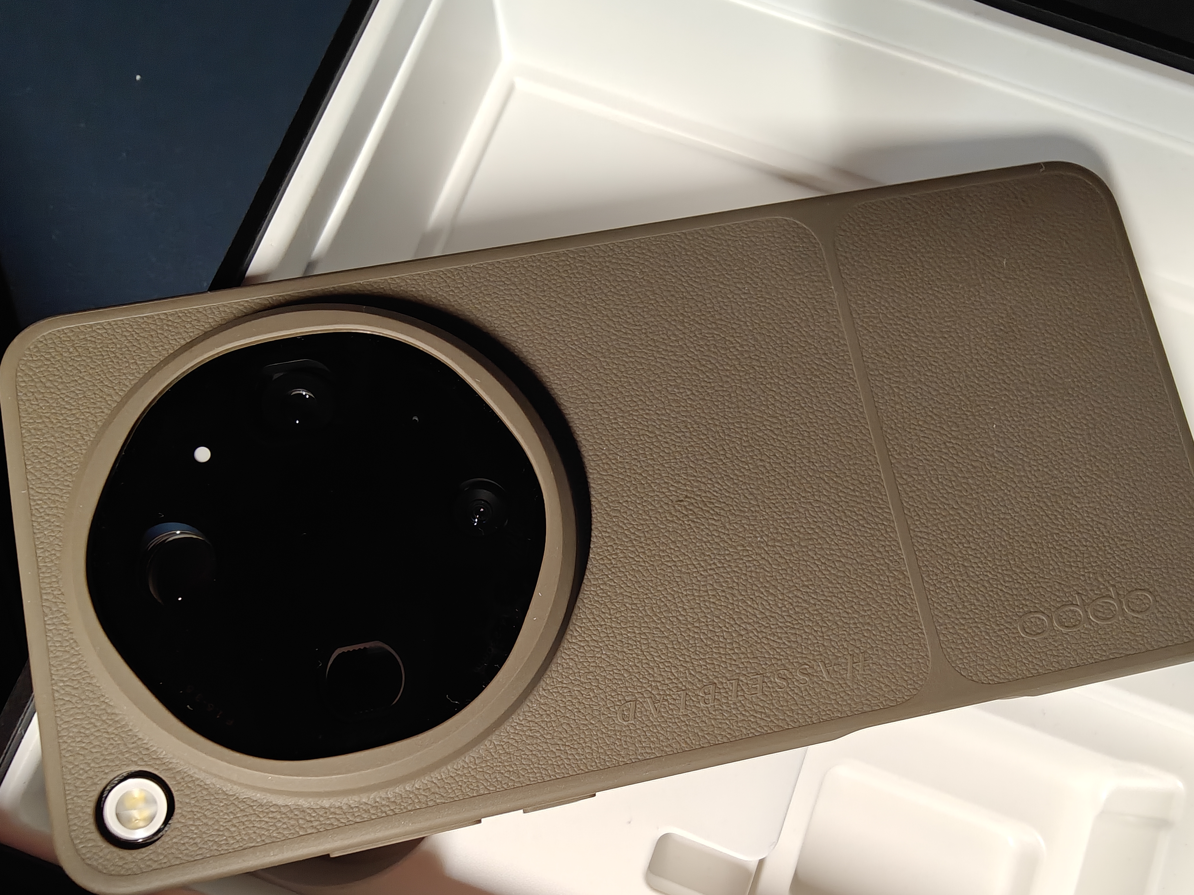 OPPO Find X9 Ultra 12GB+512GB 大地苔原  哈苏 10 倍光变天眼长焦 旗舰手机【大疆云台套装】 实拍图