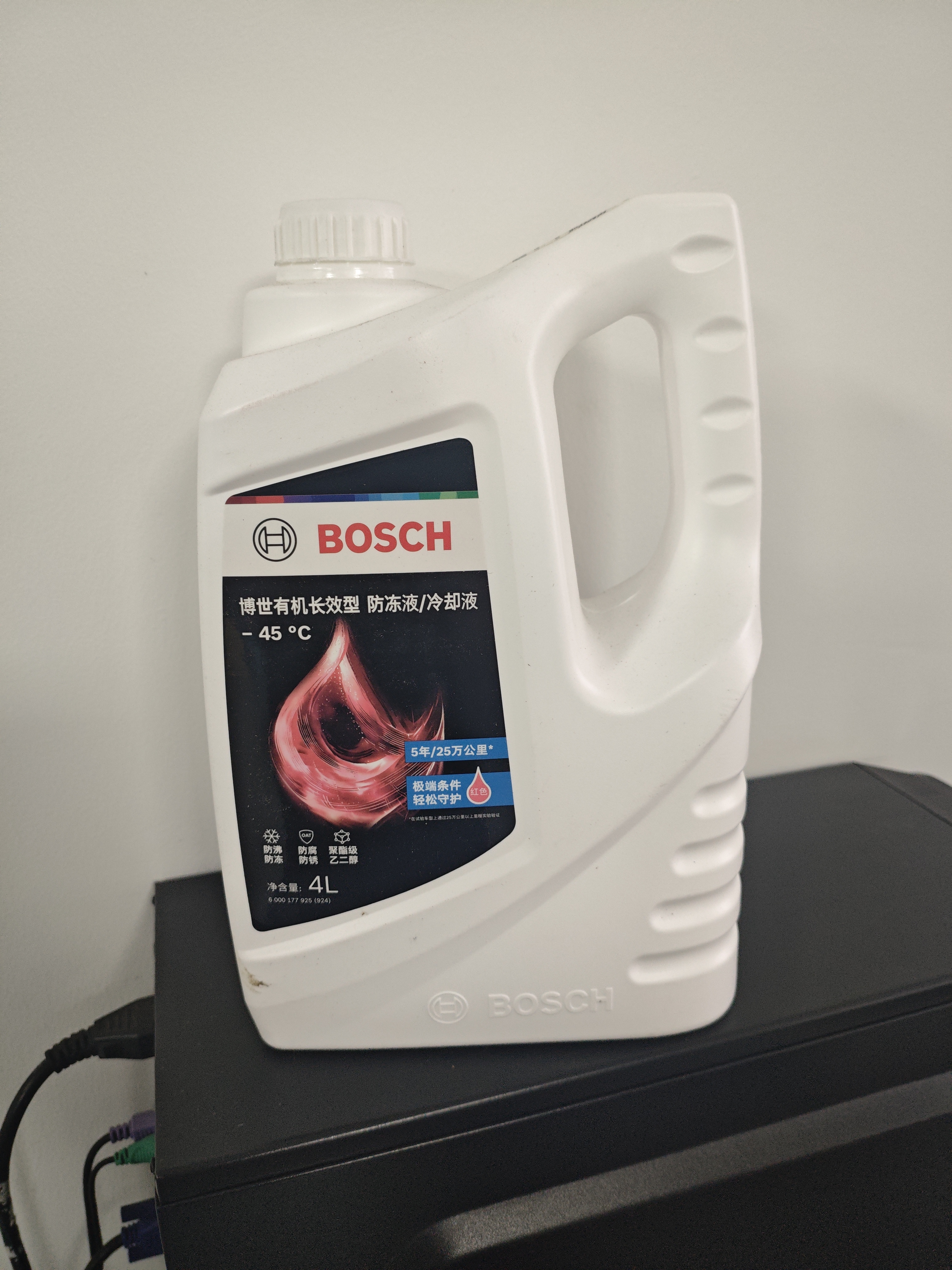 博世（BOSCH）有机长效汽车防冻液发动机冷却液 养车保养 冰点-45℃ 4L（红色） 实拍图