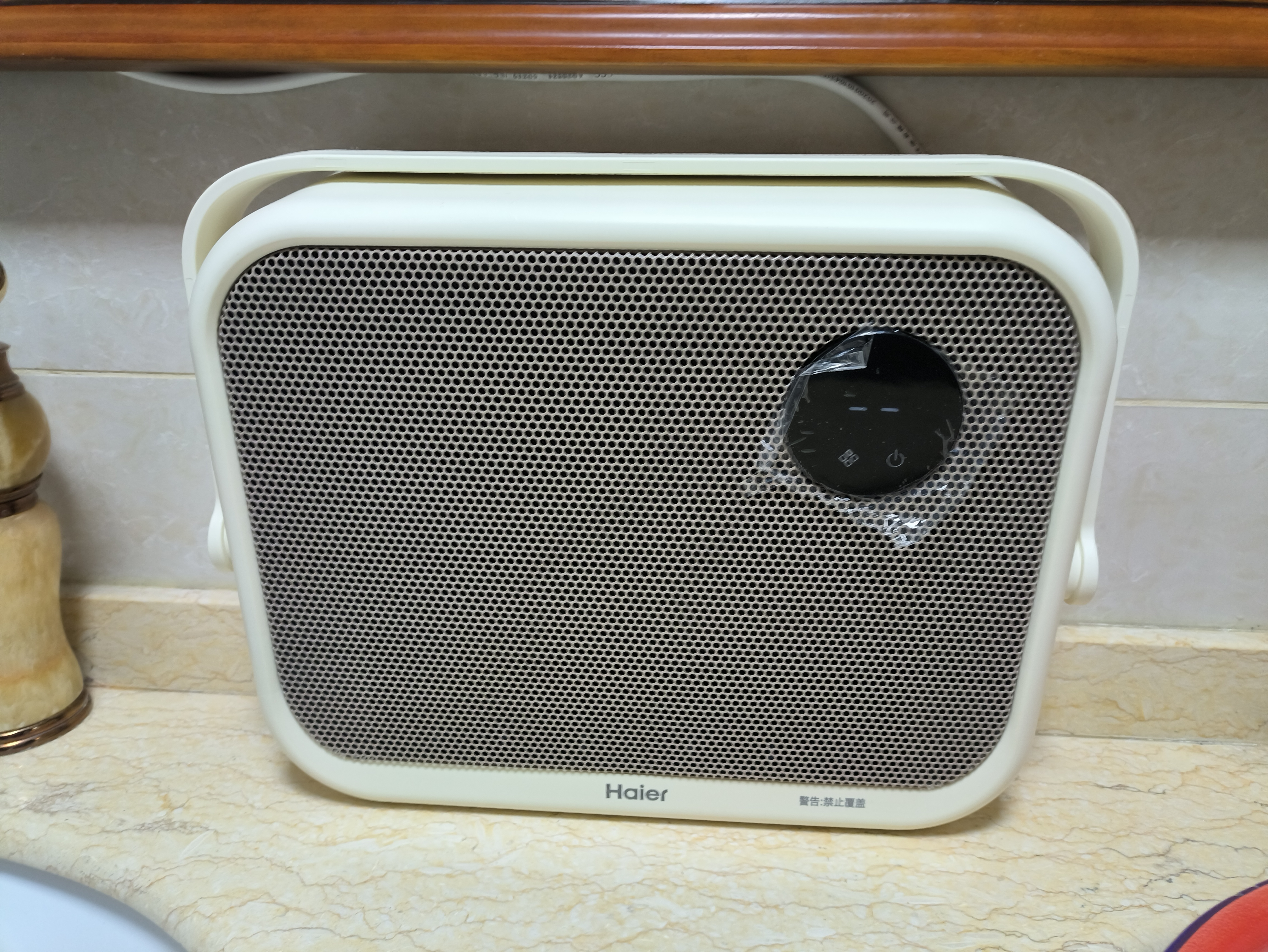 海尔（Haier）取暖器浴室暖风机壁挂式电暖风家用语音控制电暖器节能省电热风机壁挂电暖气烤火炉防水小空调 【石墨烯速热】语音款HNF-S2000AP 实拍图
