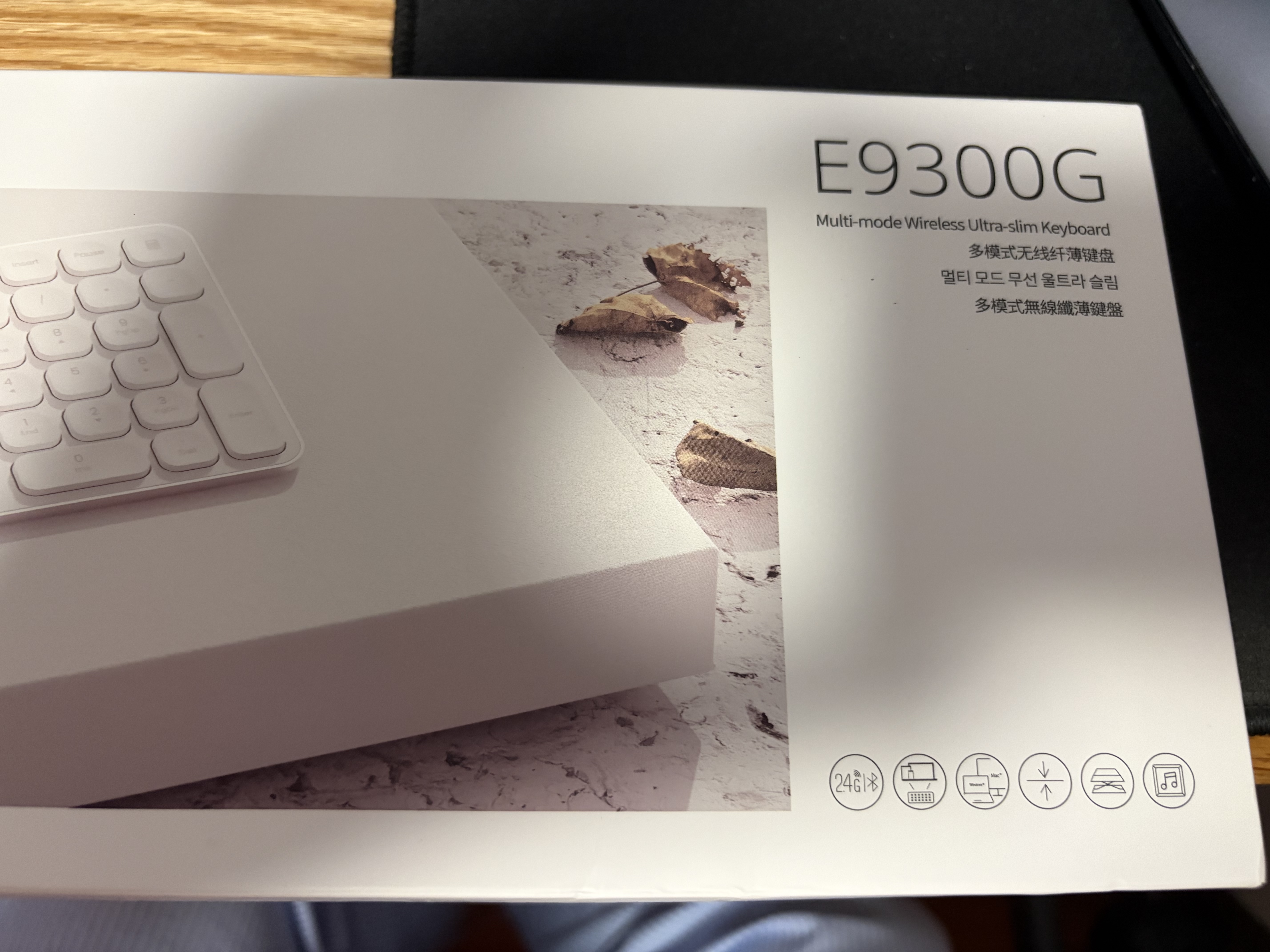 雷柏（Rapoo）E9300G升级款 99键无线/蓝牙多模键盘 刀锋超薄紧凑便携无线键盘 电脑笔记本商务办公键盘 白色 实拍图