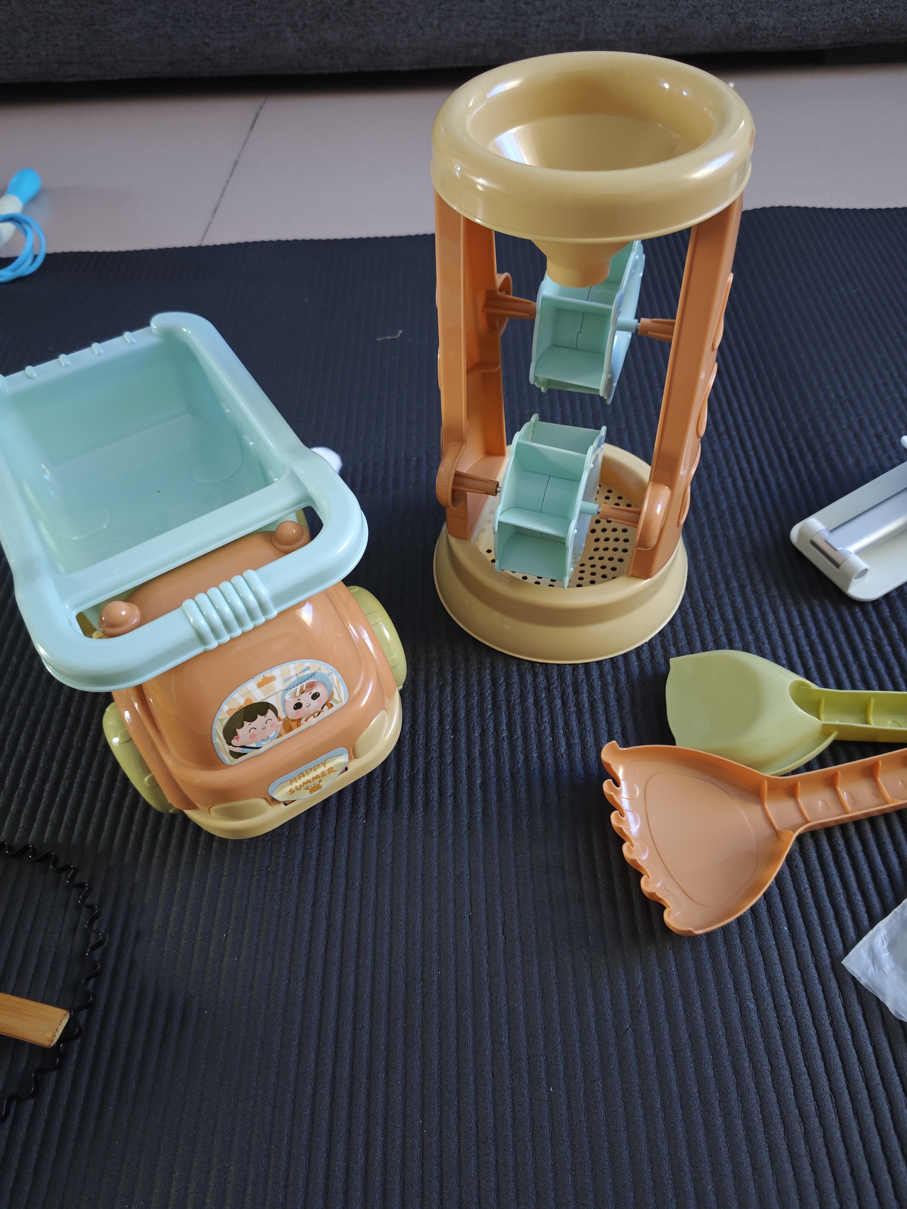 迪漫奇儿童沙滩玩具铲沙挖沙工具9件套宝宝玩沙戏水玩具沙滩车生日礼物 实拍图