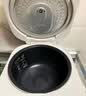 美的（Midea）电饭煲电饭锅小型2-3-4人家用3L抗菌不粘内胆快速饭柴火饭多功能微压智能预约一锅多用蒸饭锅RE319 实拍图