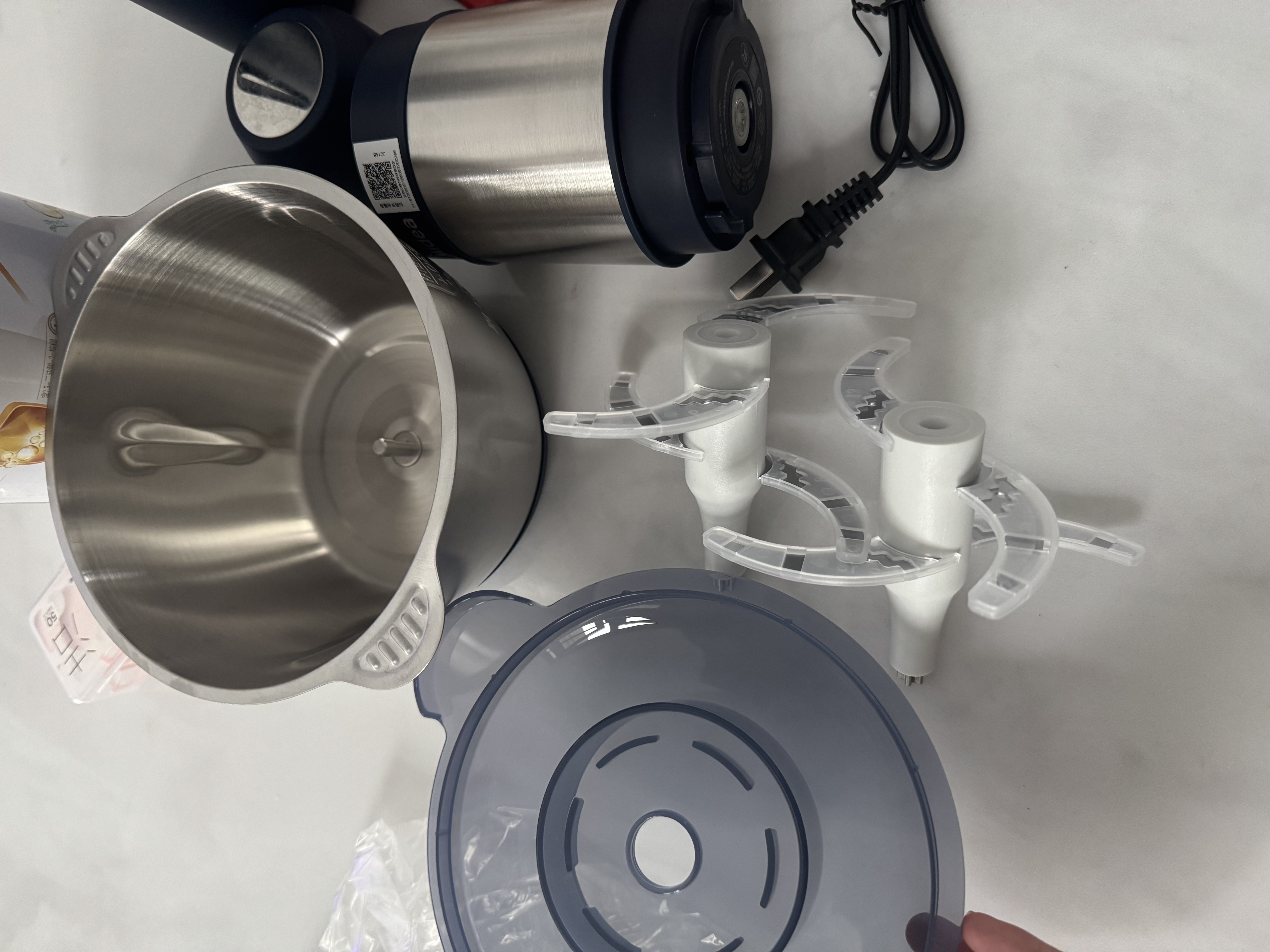 美的（Midea）绞肉机家用京东自营不锈钢电动双钛刀绞肉绞菜馅机多功能打肉料理打蒜器一体机2L JC14B 实拍图