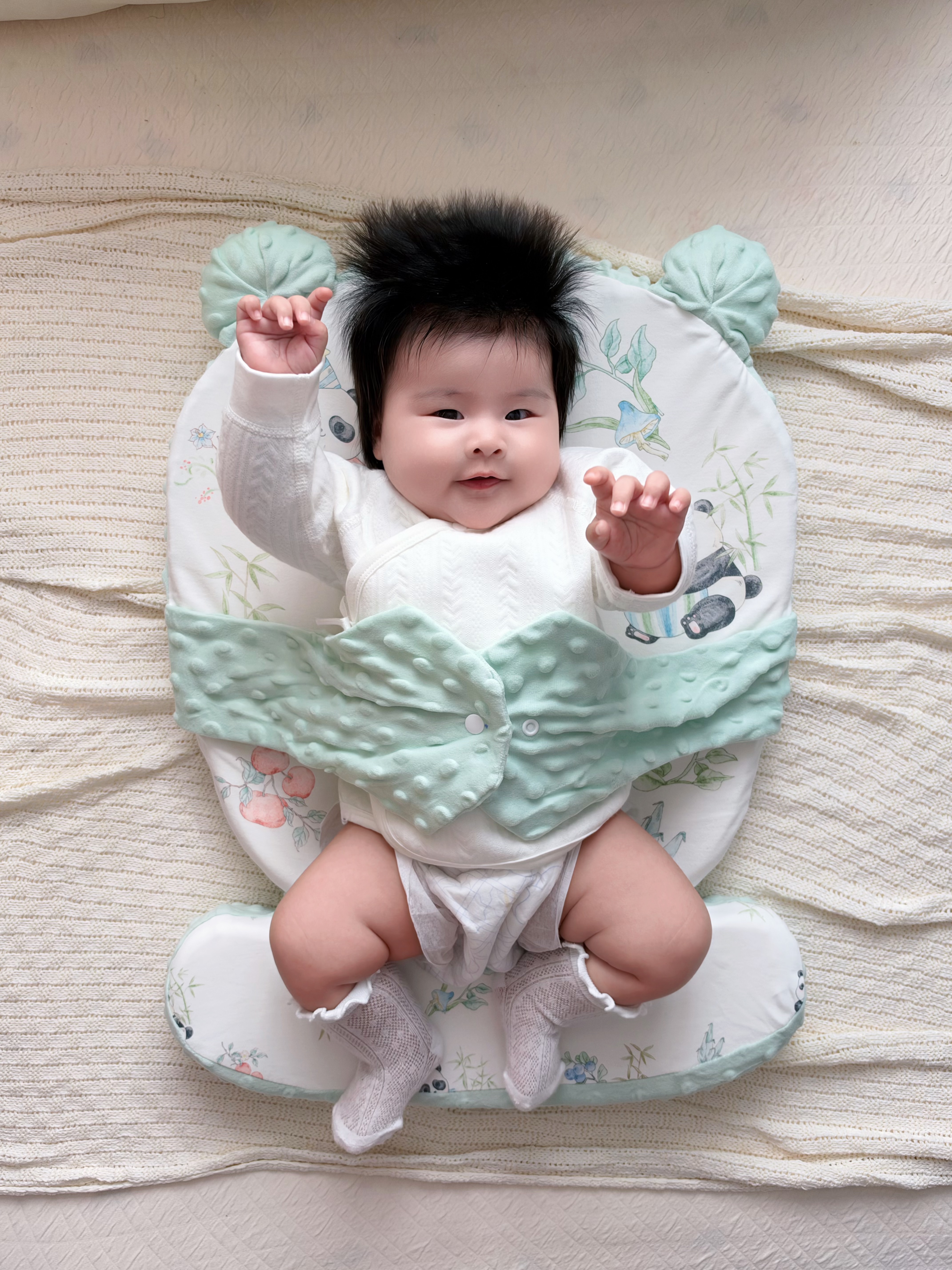 ipoosi斜坡枕婴儿防宝宝吐奶新生儿0 12个月躺喂趴睡哺乳斜坡垫双面可用 实拍图