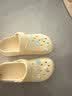 名创优品（MINISO）洞洞鞋男女款EVA夏外穿沙滩凉鞋防滑踩屎感情侣 卡其+浅蓝蝶语 实拍图
