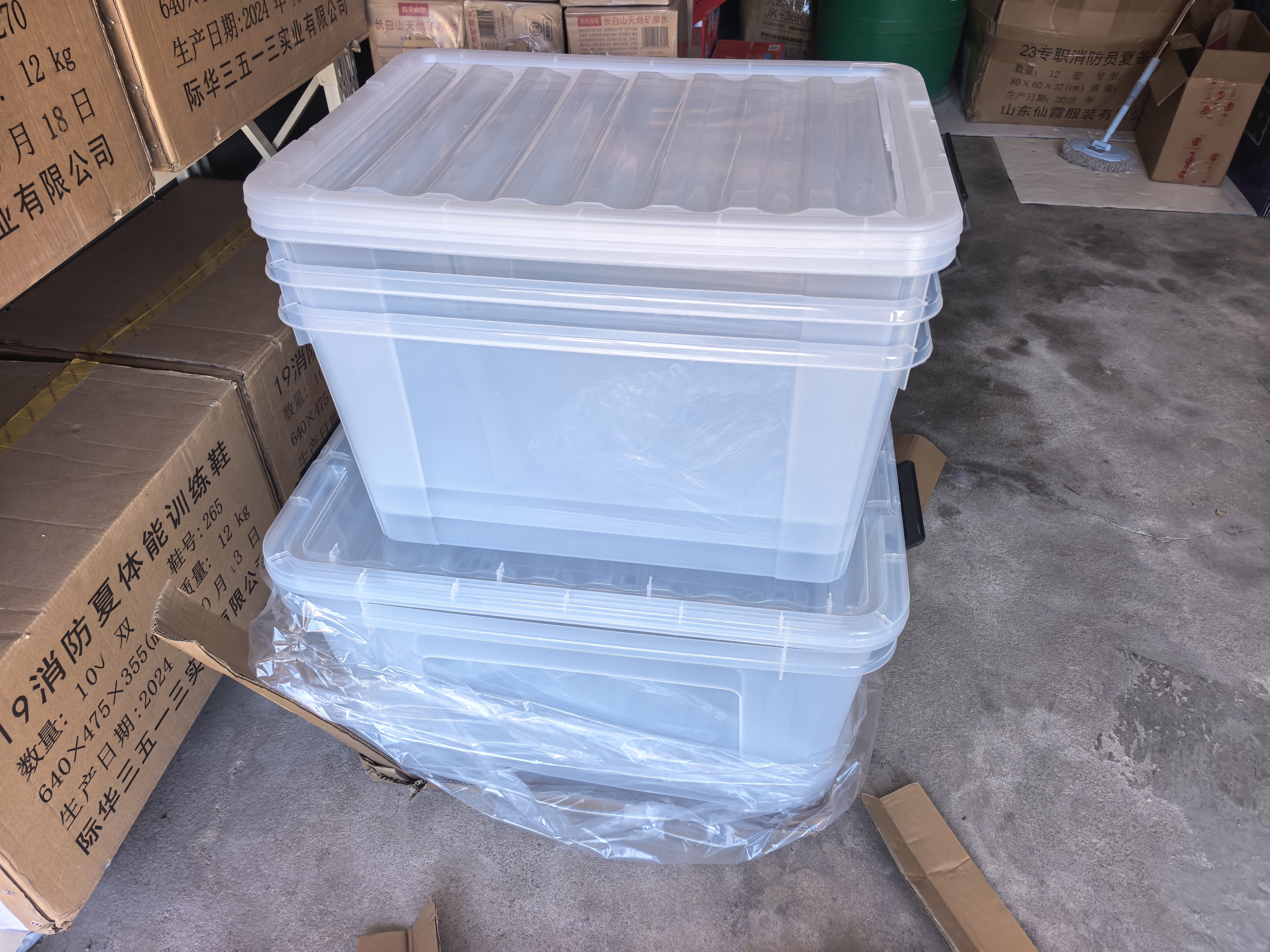 禧天龙塑料透明收纳箱加厚衣物玩具整理箱大号84升 3个装 带轮 实拍图