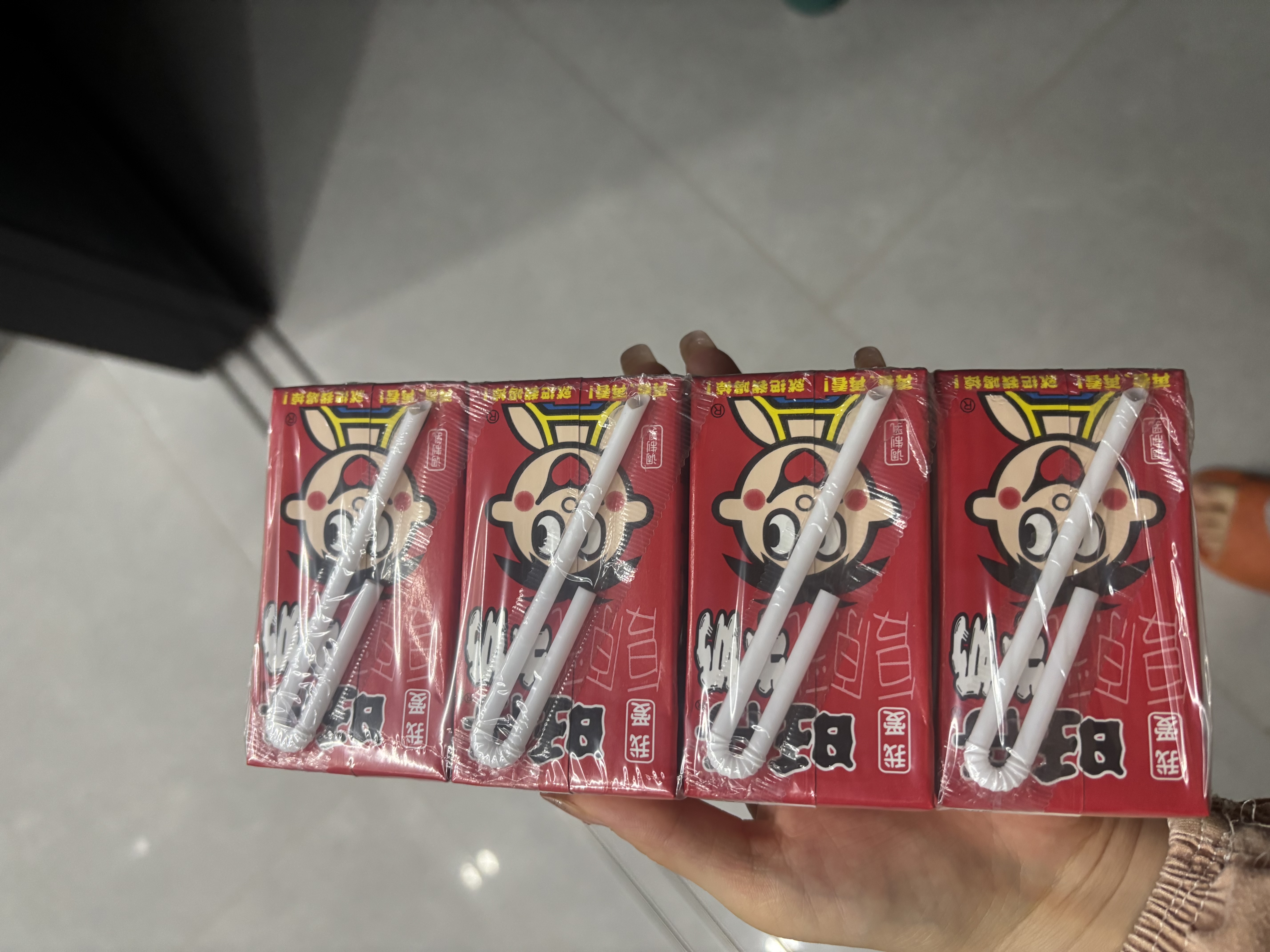 旺旺旺仔牛奶125ml*24盒 儿童营养早餐奶原味  礼盒装 送礼佳品 实拍图